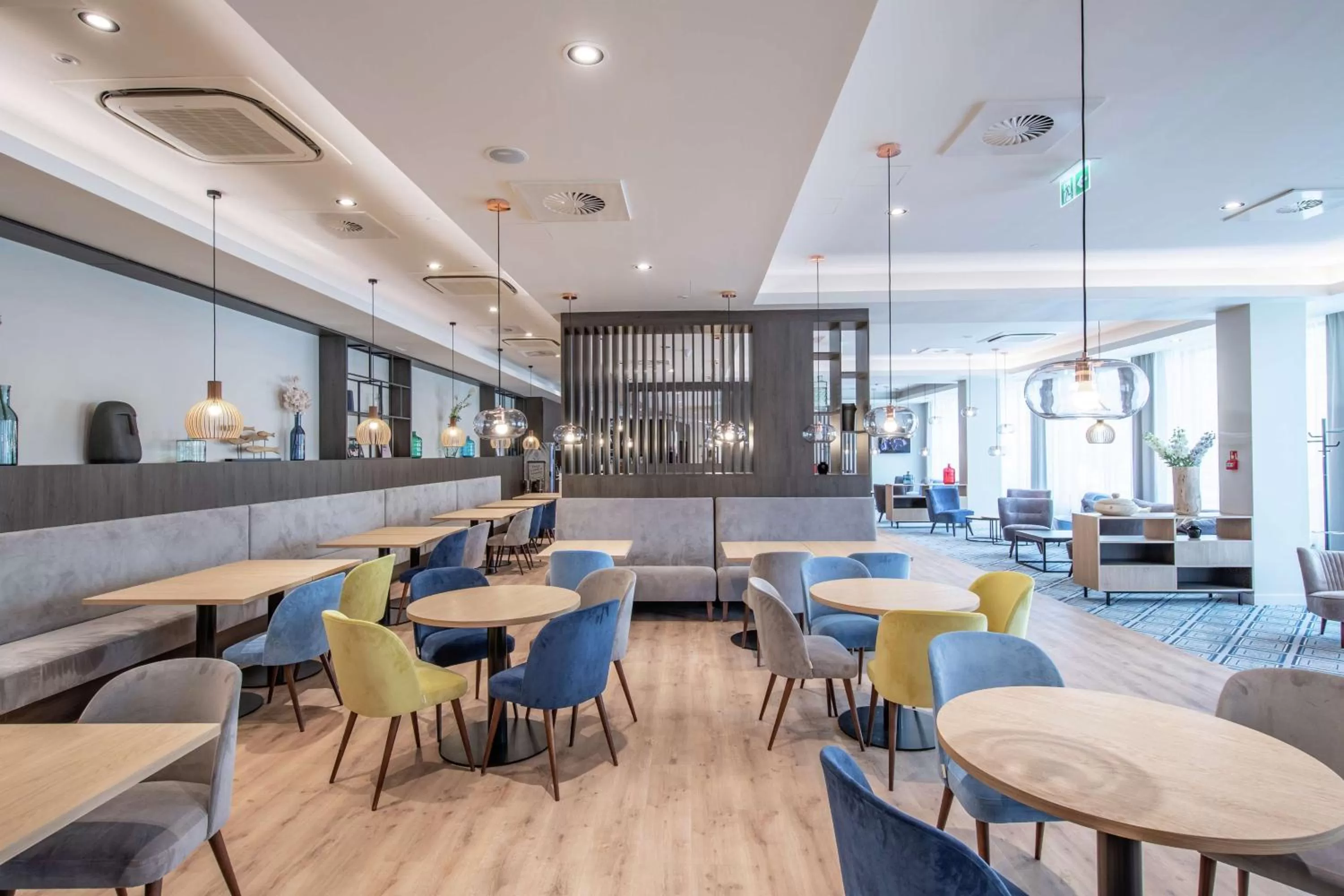 Lobby or reception in Hampton by Hilton Oswiecim