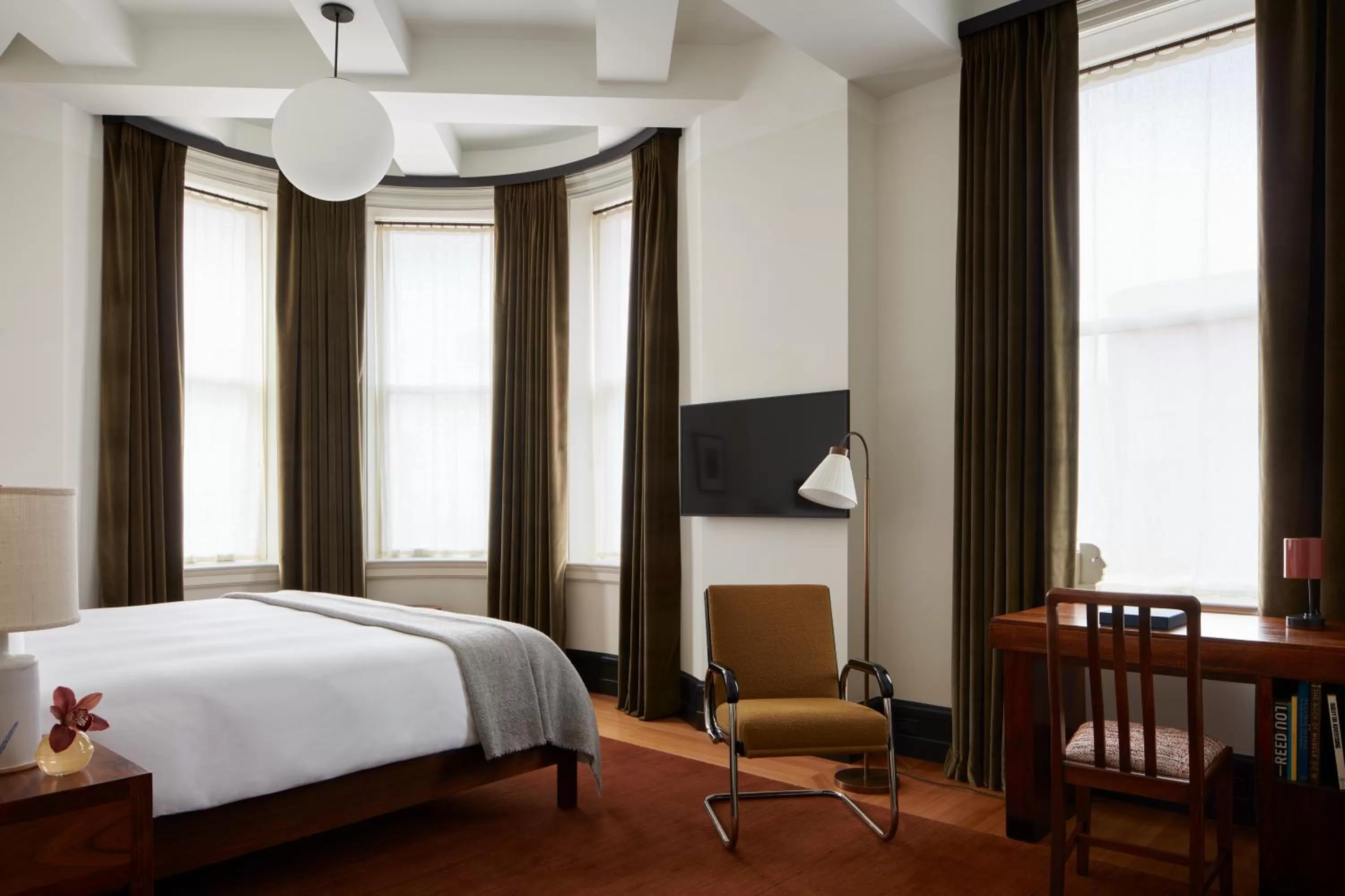 Photo of the whole room, Bed in Nine Orchard