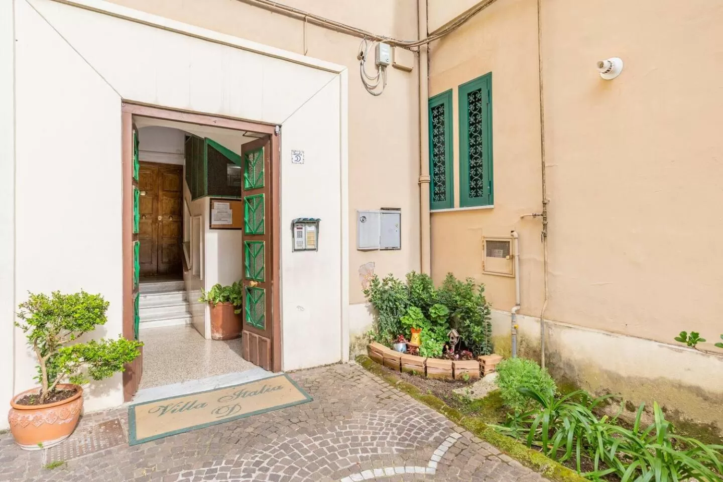 Property building in b&b don Mimì