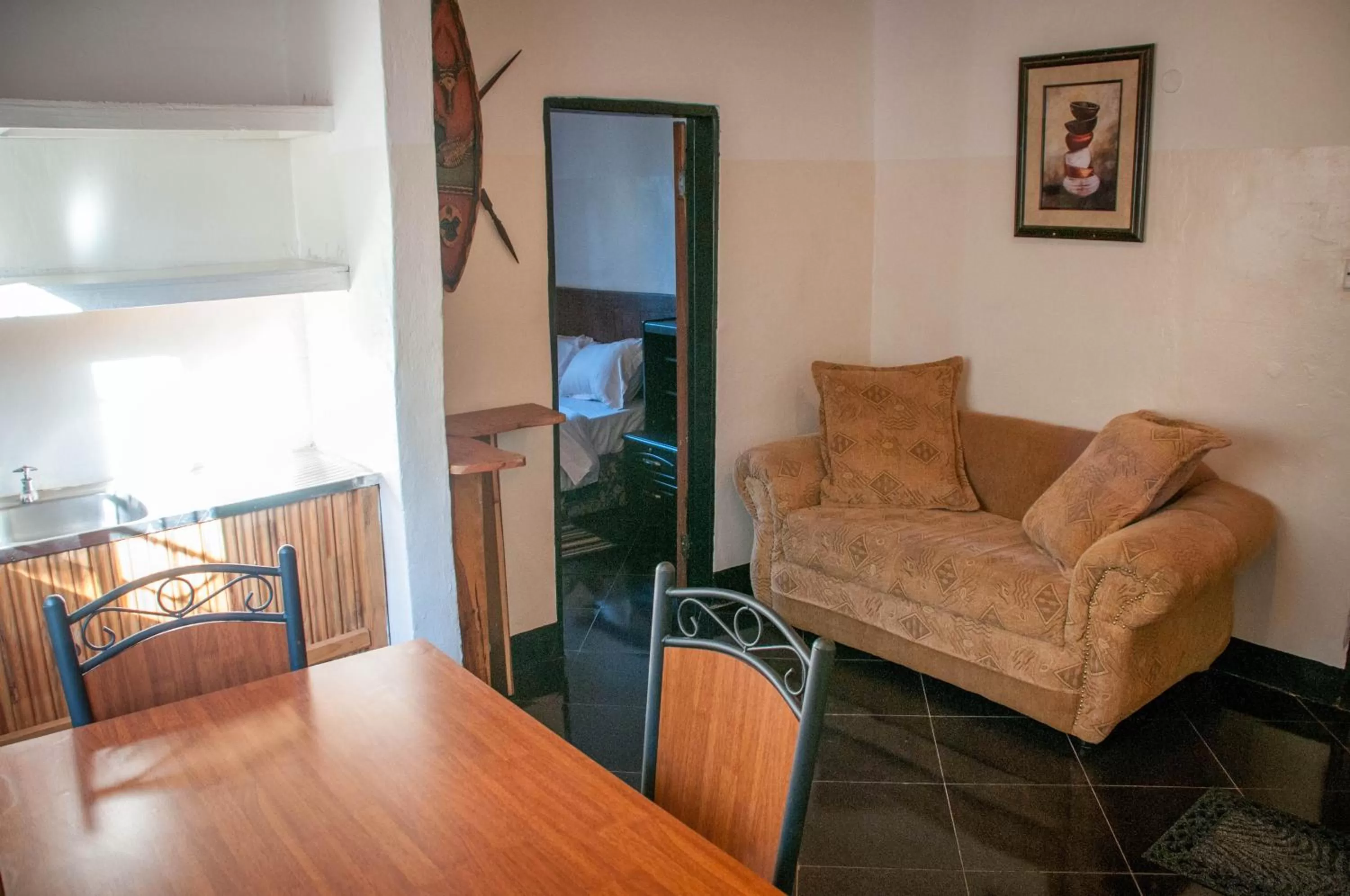 Photo of the whole room in Okavango Lodge