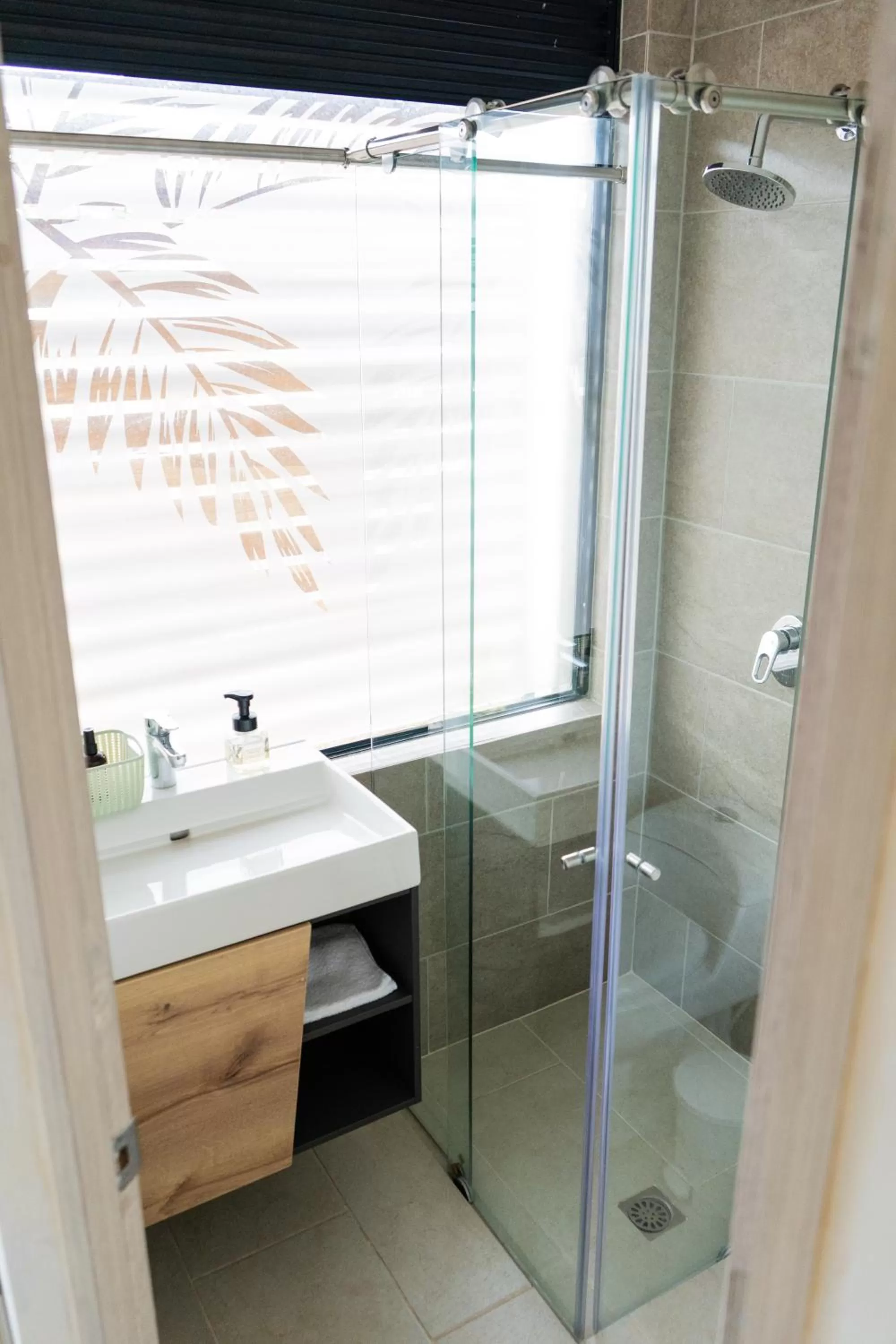 Shower in Zentrico Boutique