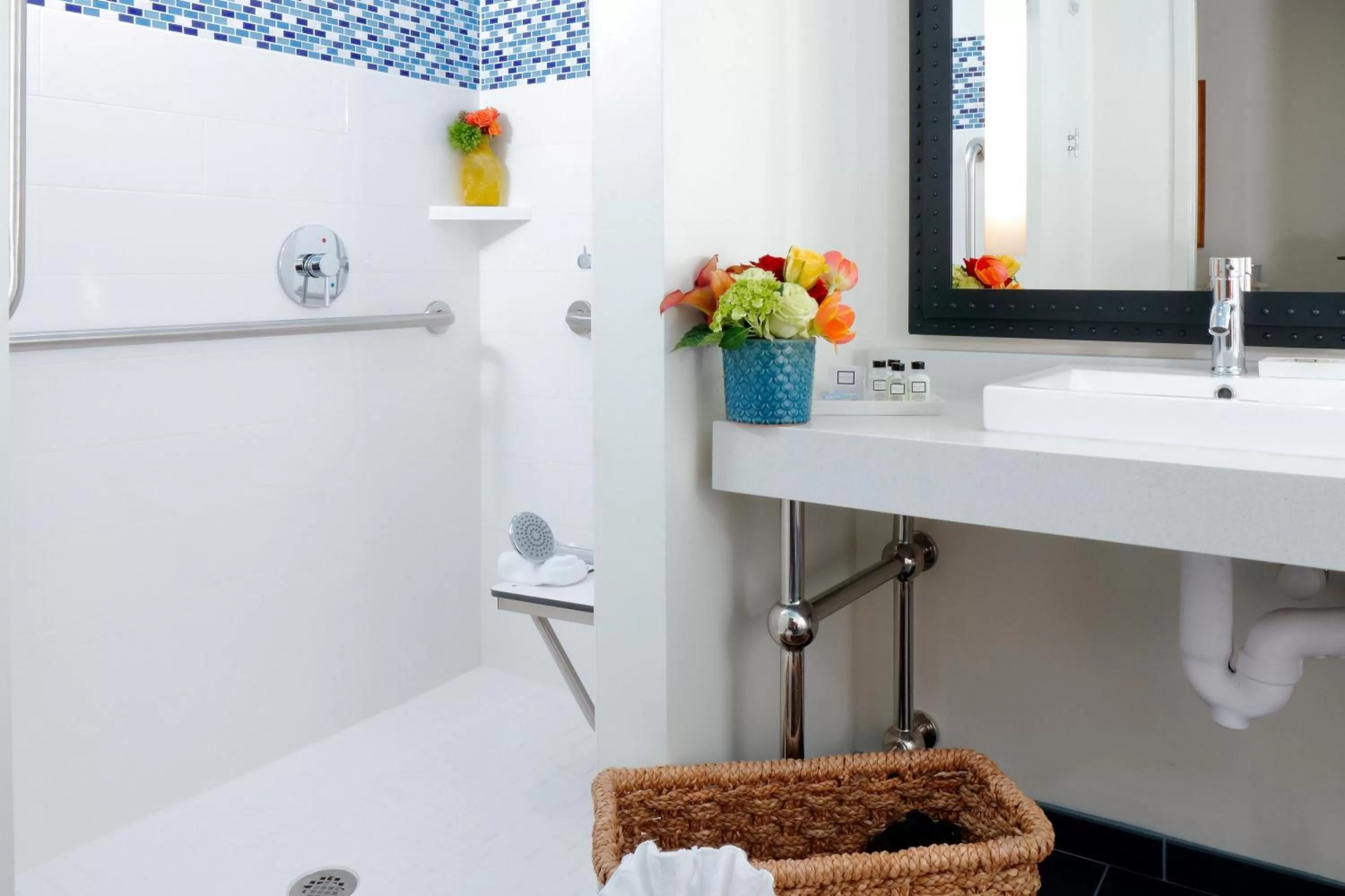 King Room - Disability Access/Roll in Shower in Hotel Indigo Orange Beach - Gulf Shores, an IHG Hotel