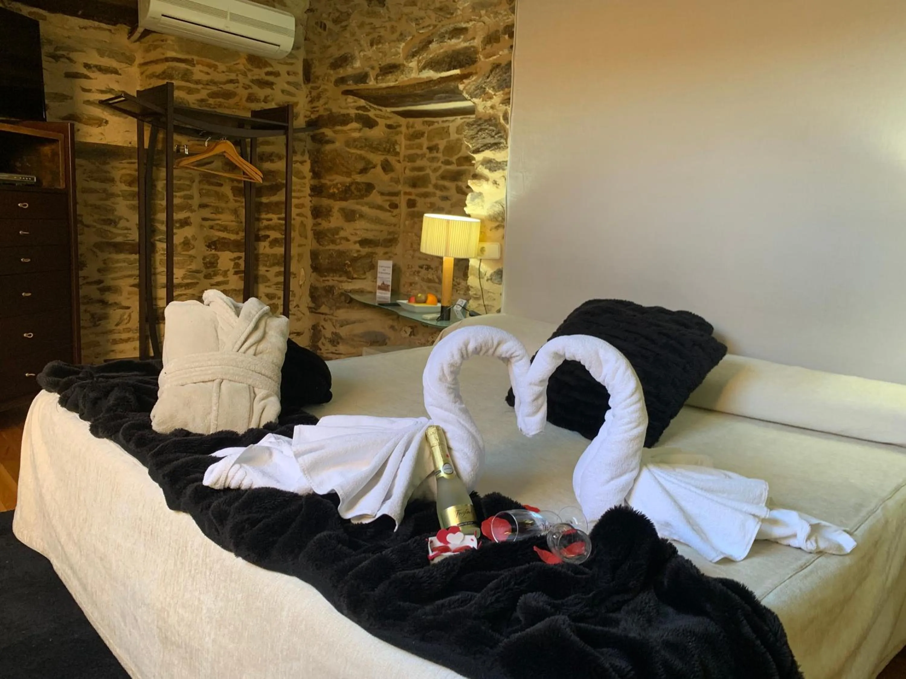 Bedroom, Bed in Posada Real La Carteria