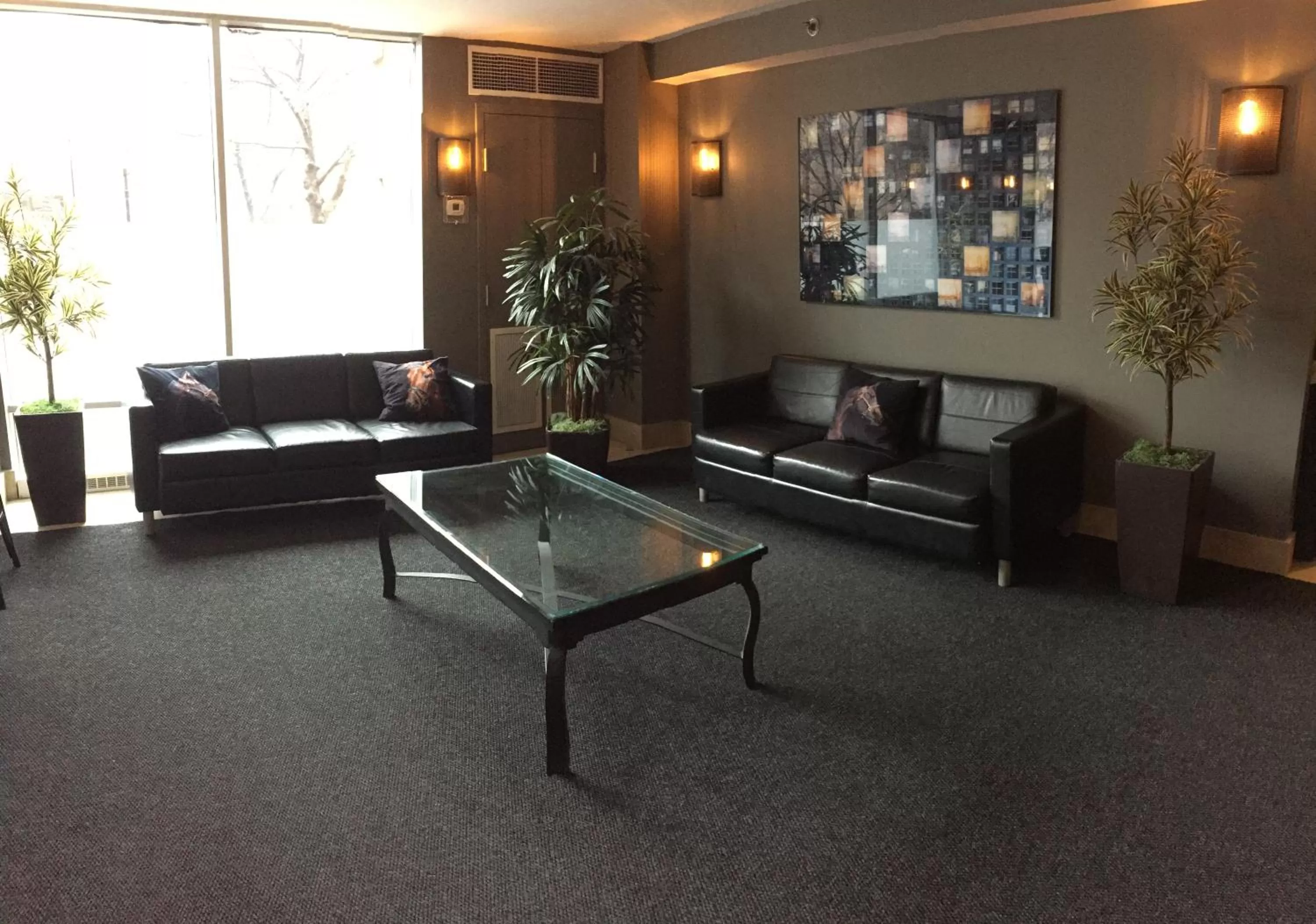 Lobby or reception in Hotel Faubourg Montreal Centre-Ville Downtown