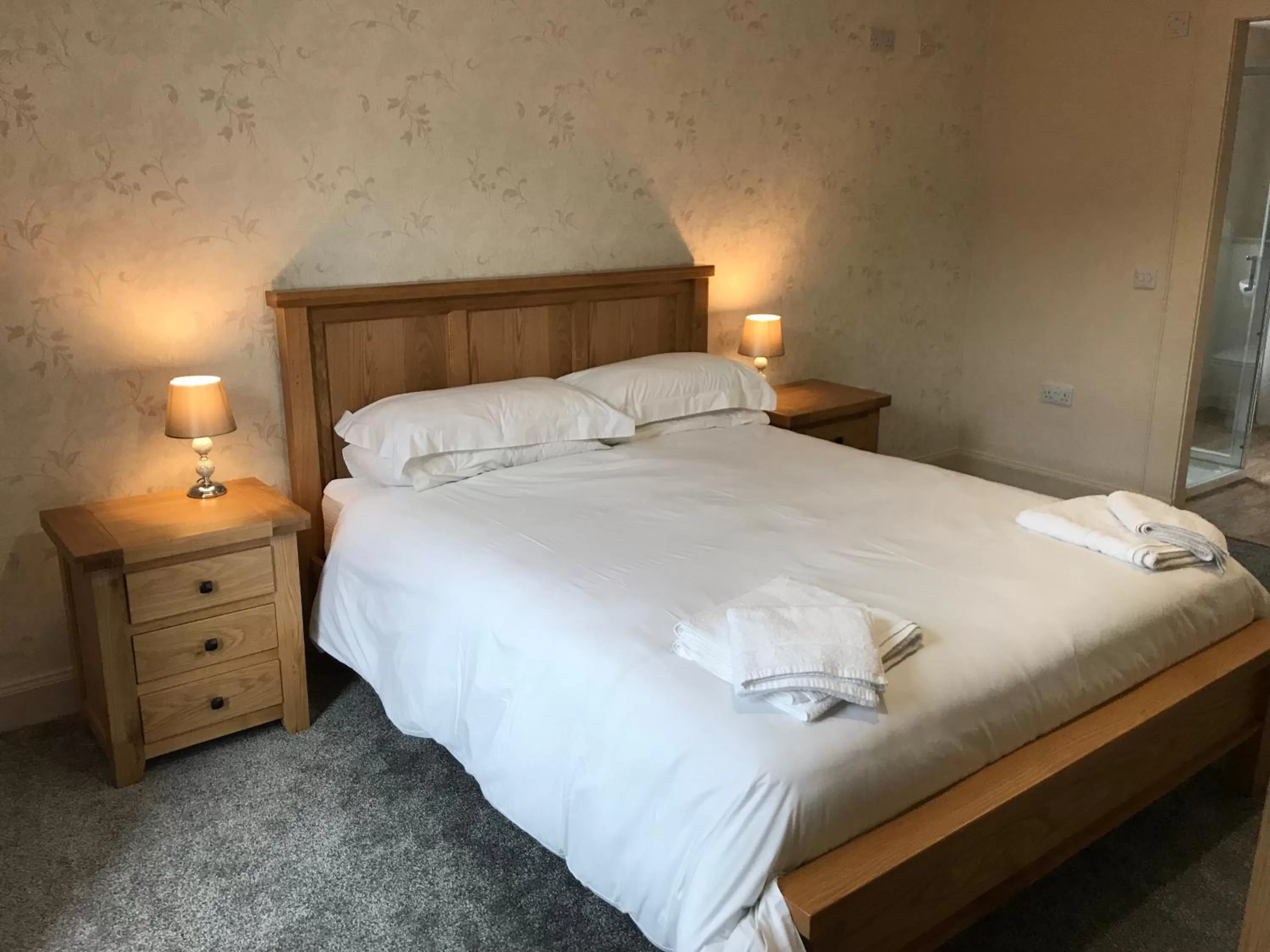 Bed in Whisky Capital Inn