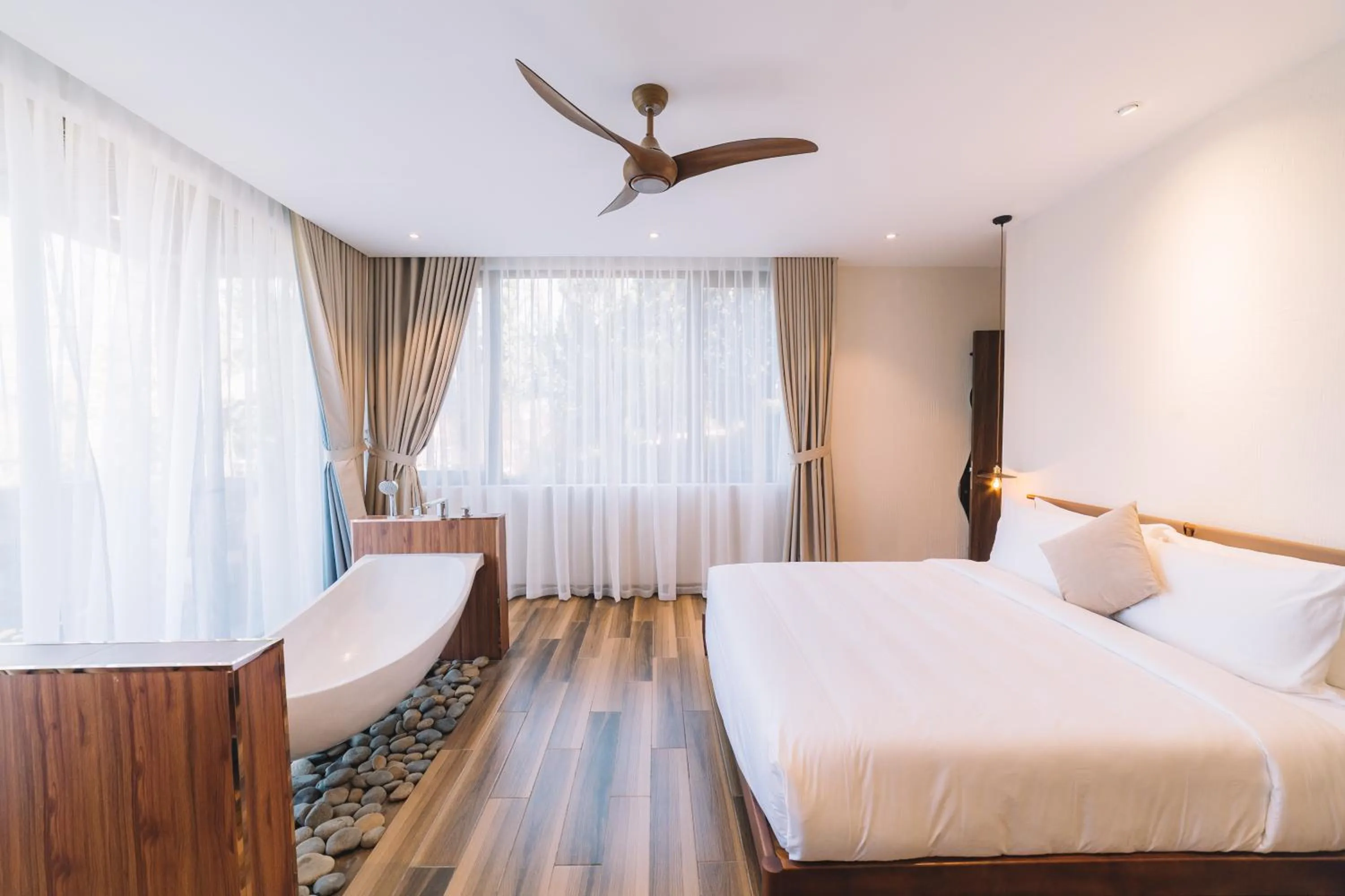 Bed in Zen Valley Dalat