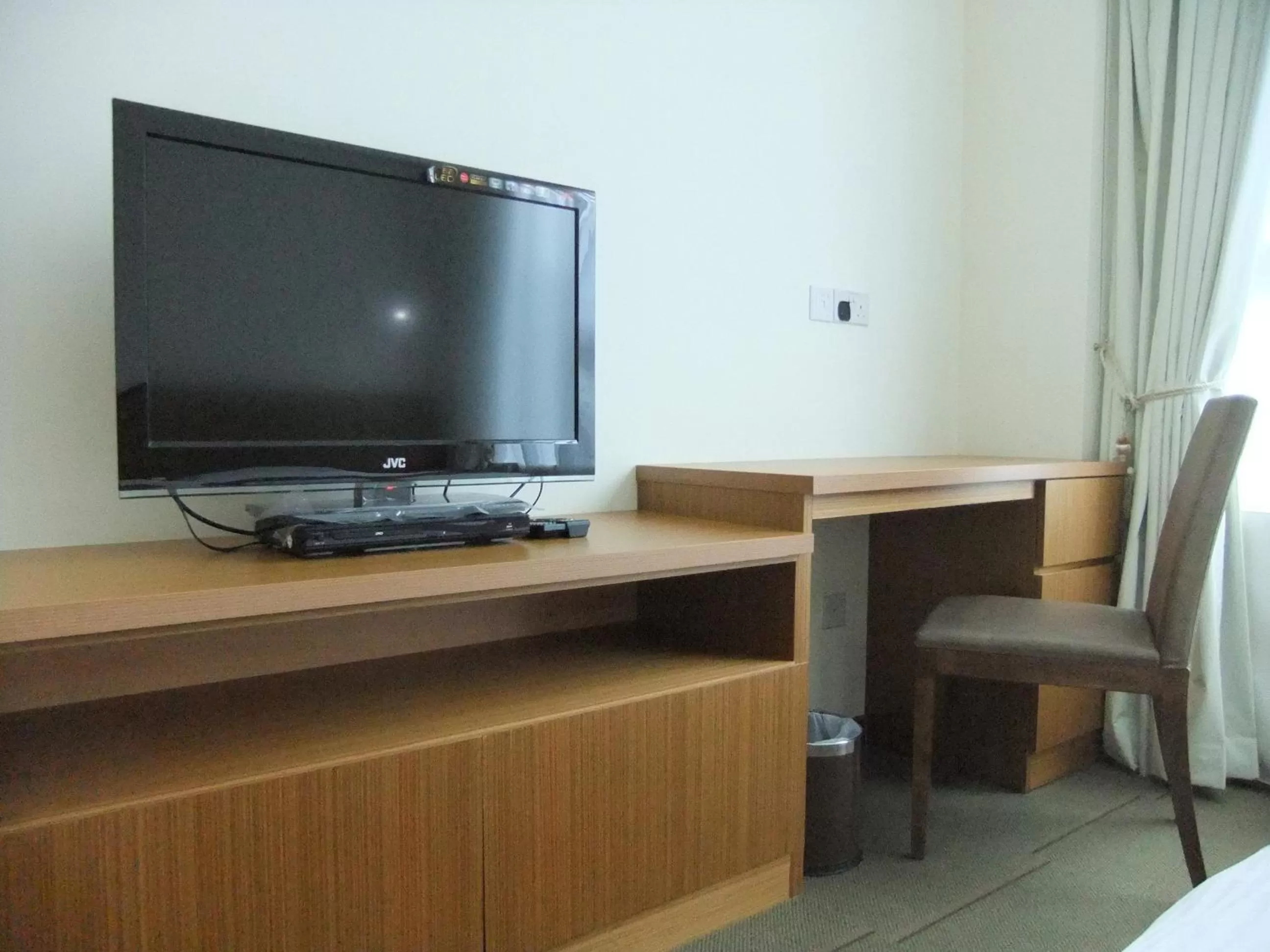 TV and multimedia, Bed in New Cape Inn