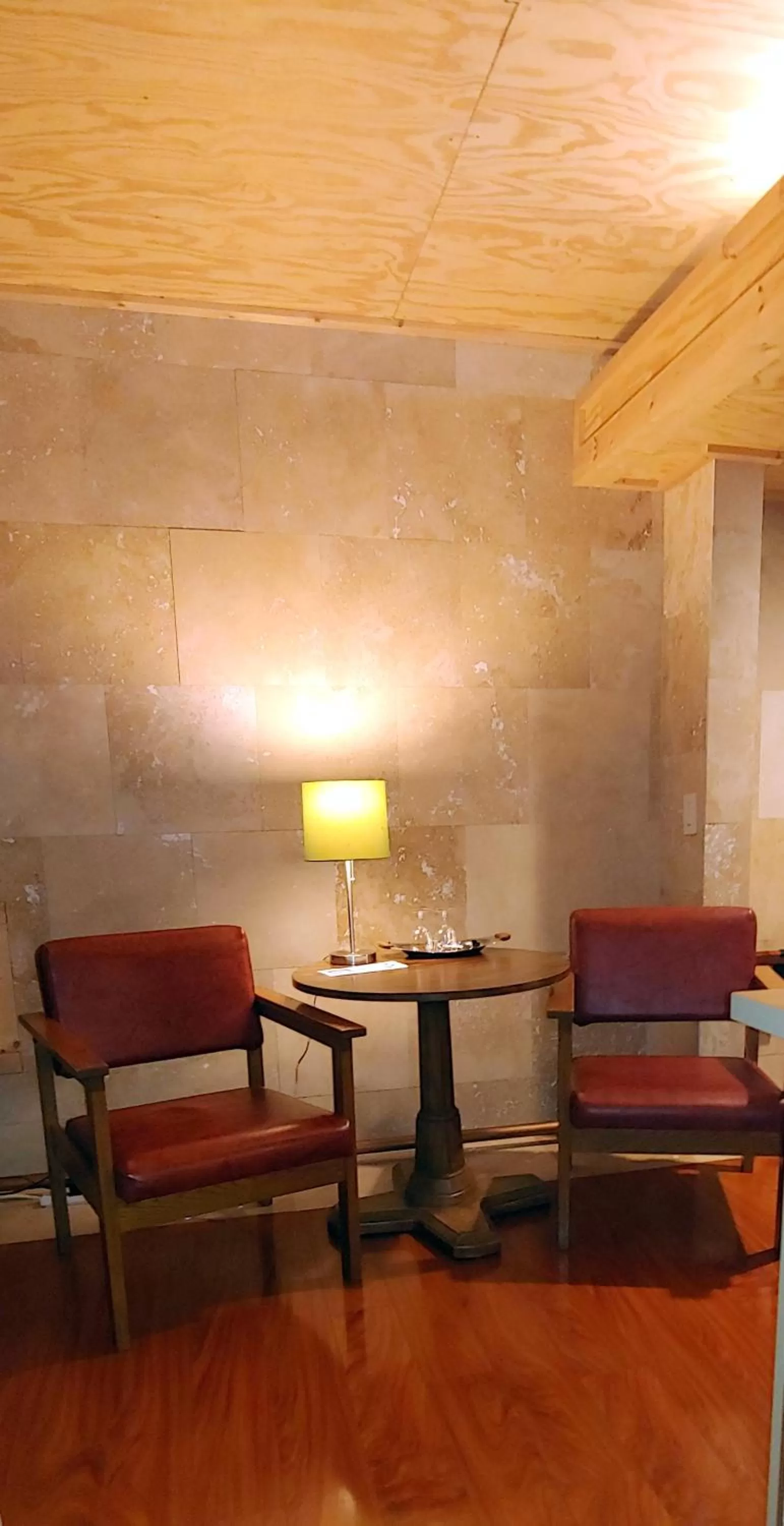 Seating Area in The Usonian Inn LLC