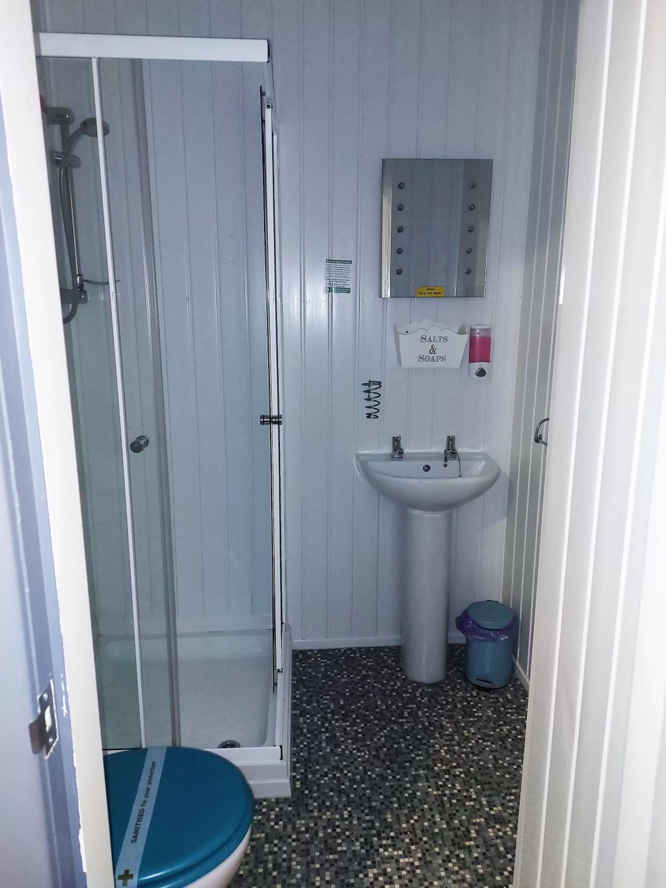 Bathroom in Kings Boutique Hotel