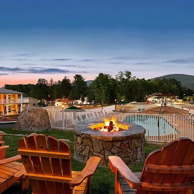 Patio in Super 8 by Wyndham Lake George/Downtown