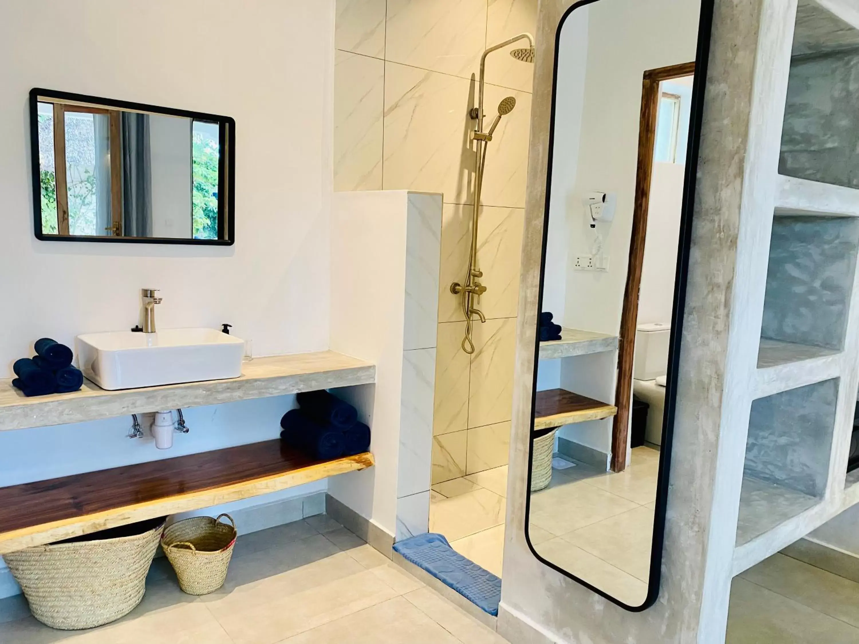 Deluxe Double or Twin Room with Terrace in Badolina Bungalows Deluxe Double or Twin Room with Terrace in Badolina Bungalows