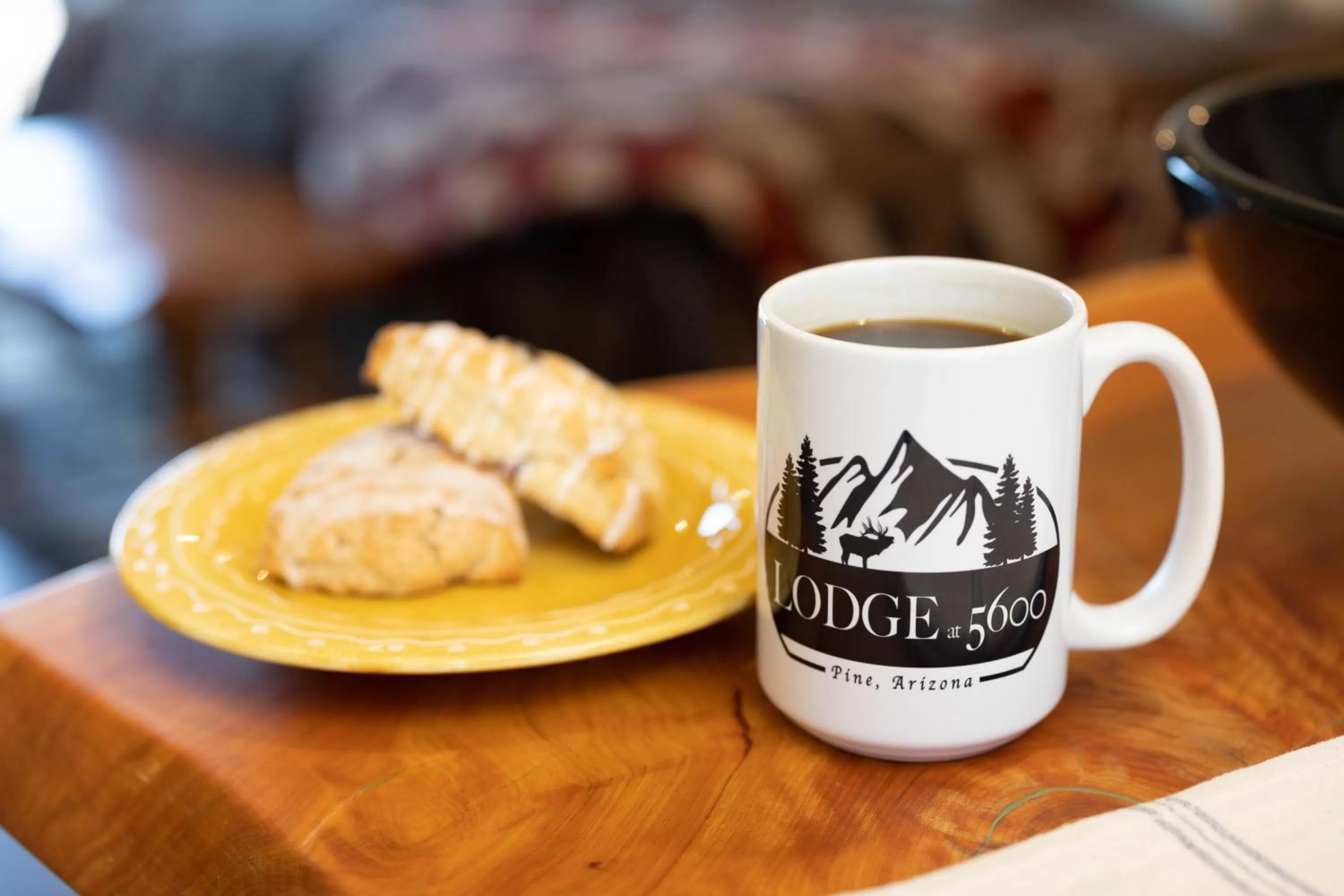 Food and drinks in Lodge at 5600