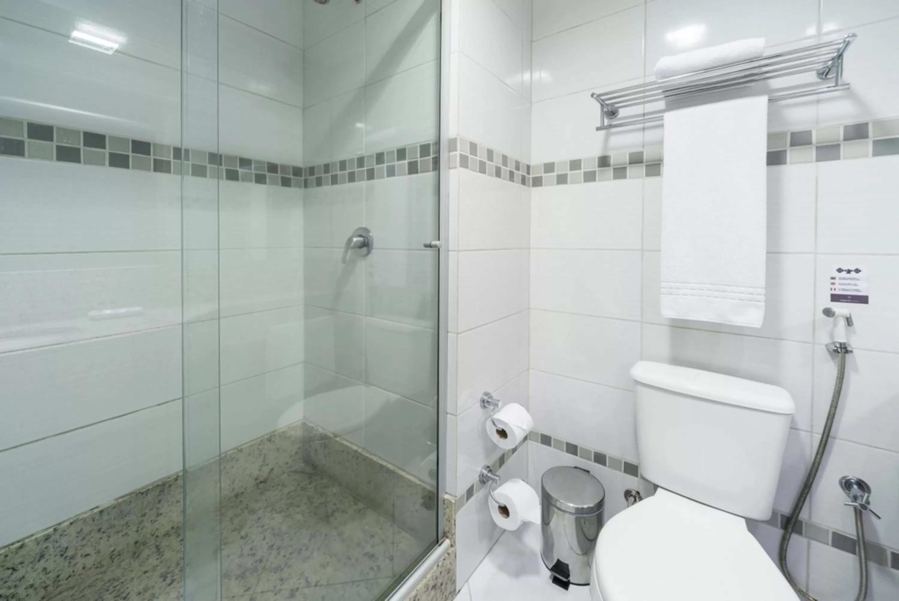 Bathroom in Hotel Laghetto Bento