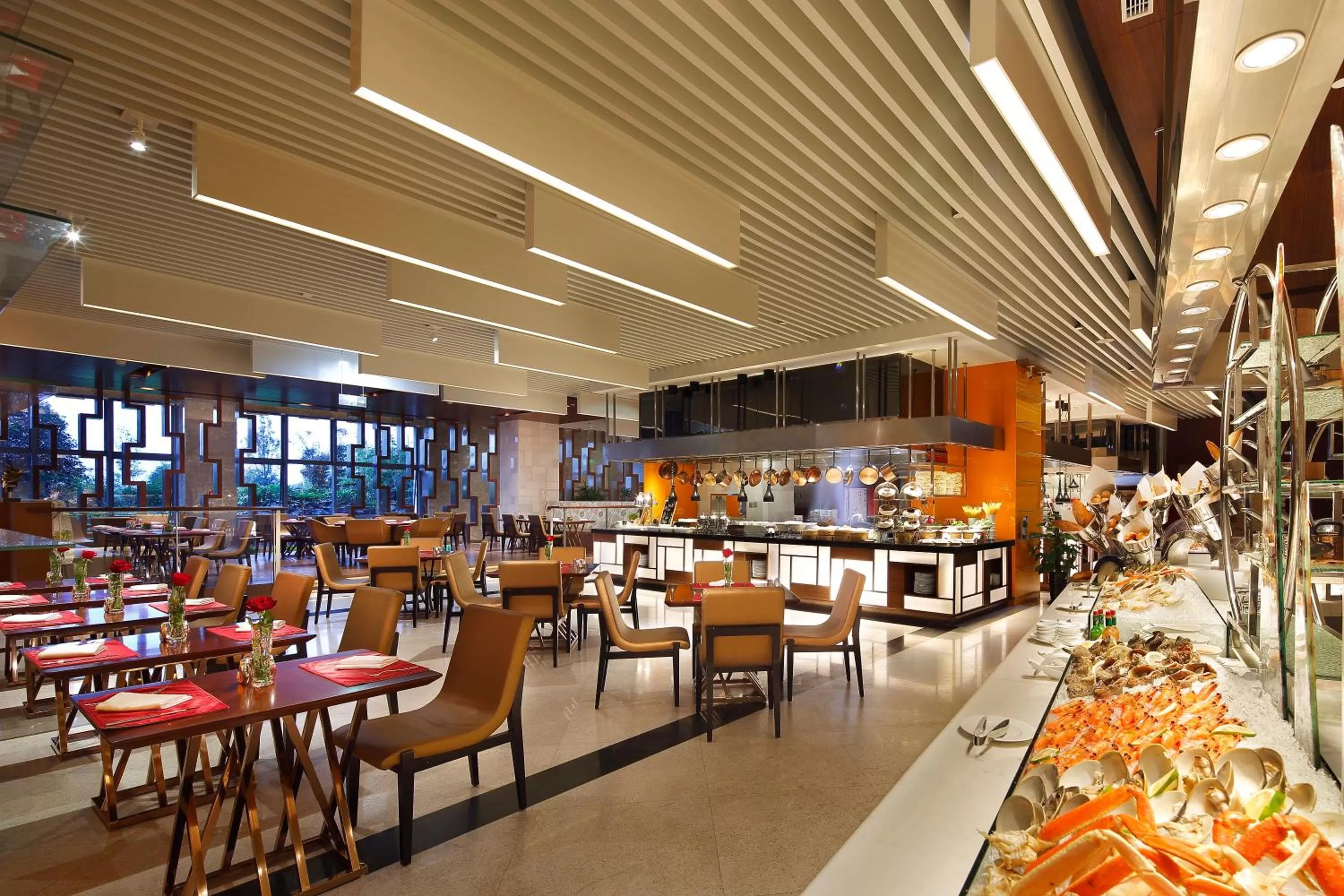 Restaurant/places to eat in Crowne Plaza Yangzhou by IHG