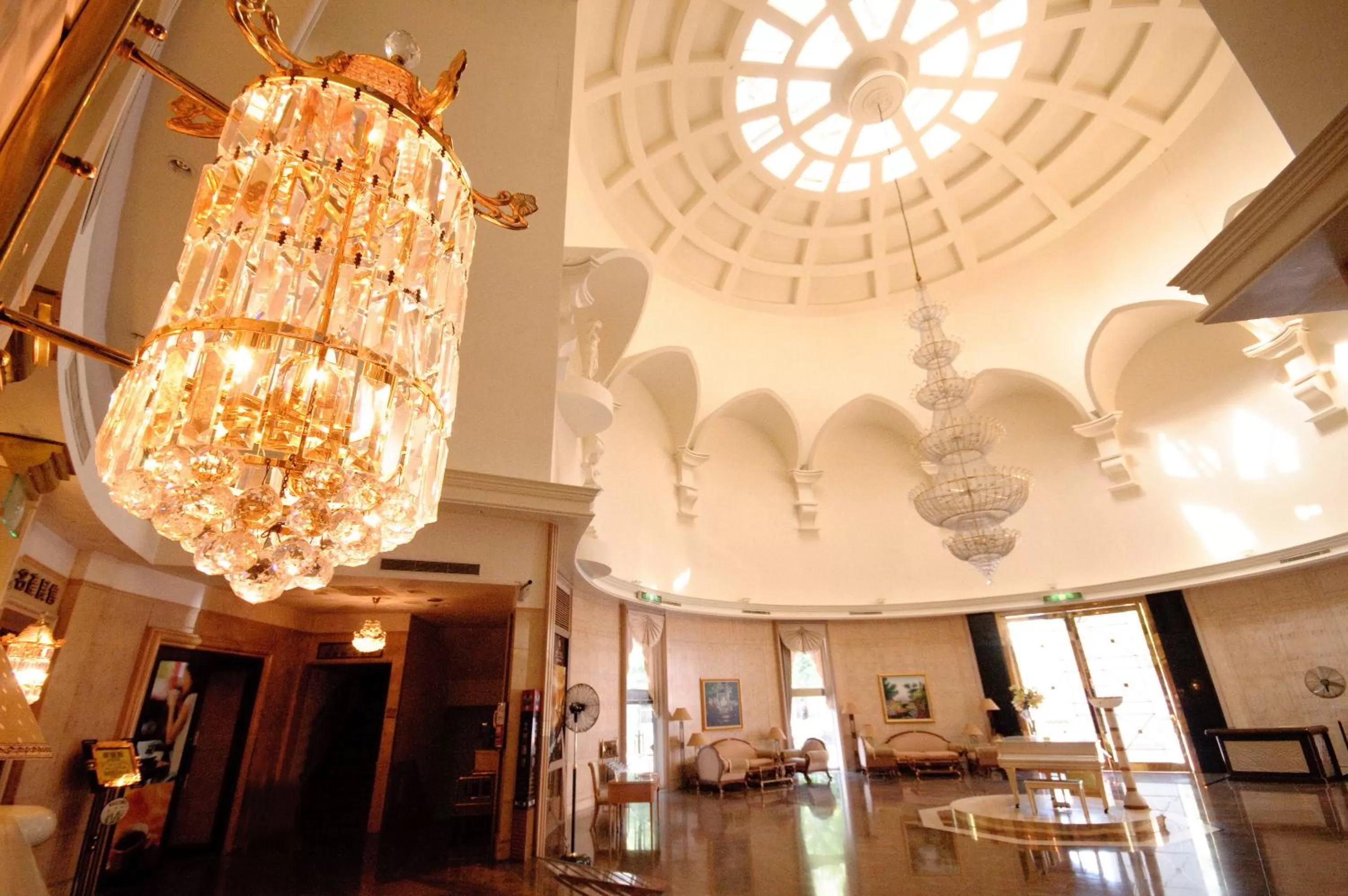 Lobby or reception in F Hotel - Taichung