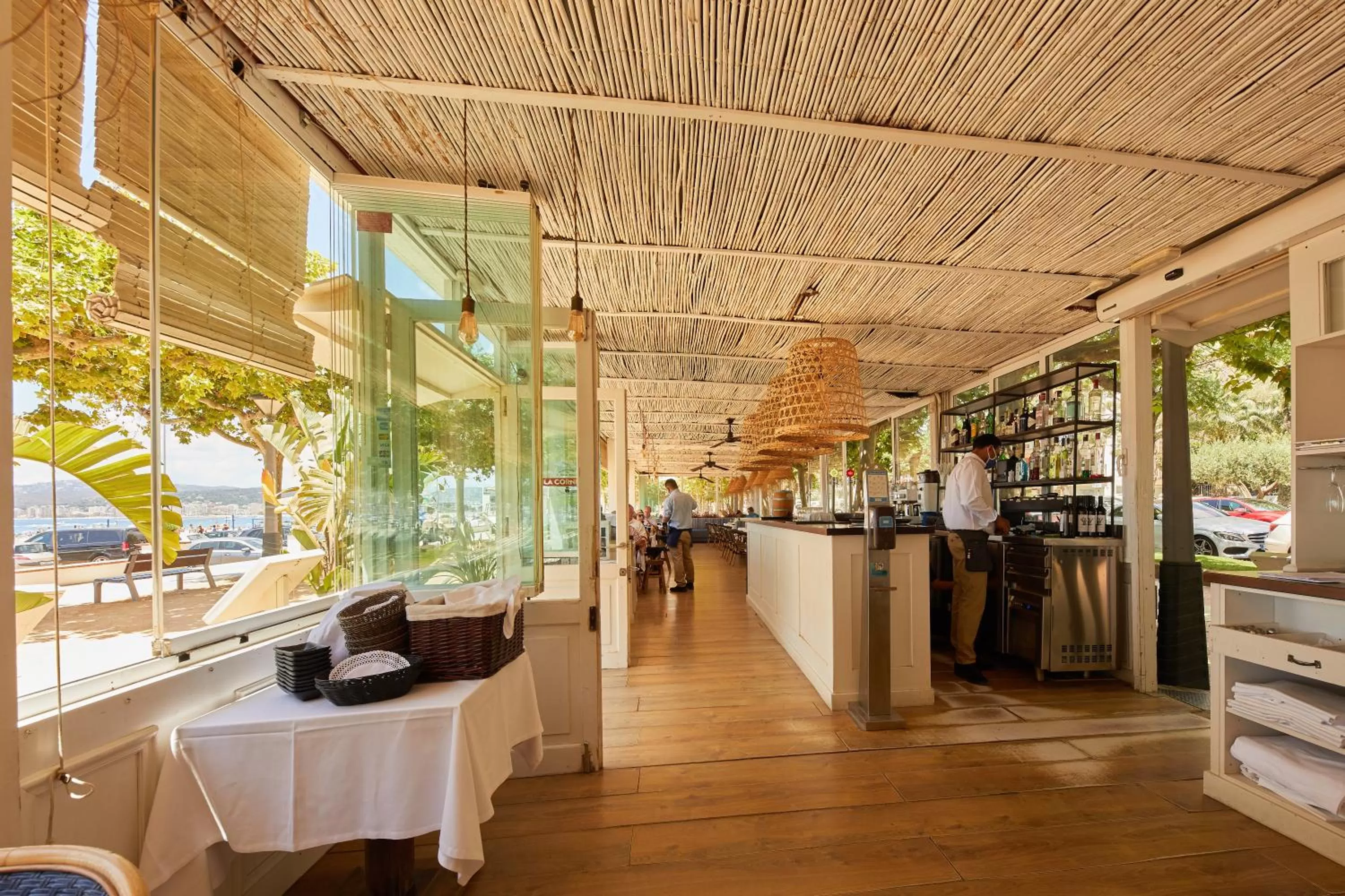 Restaurant/places to eat in Hotel Trias