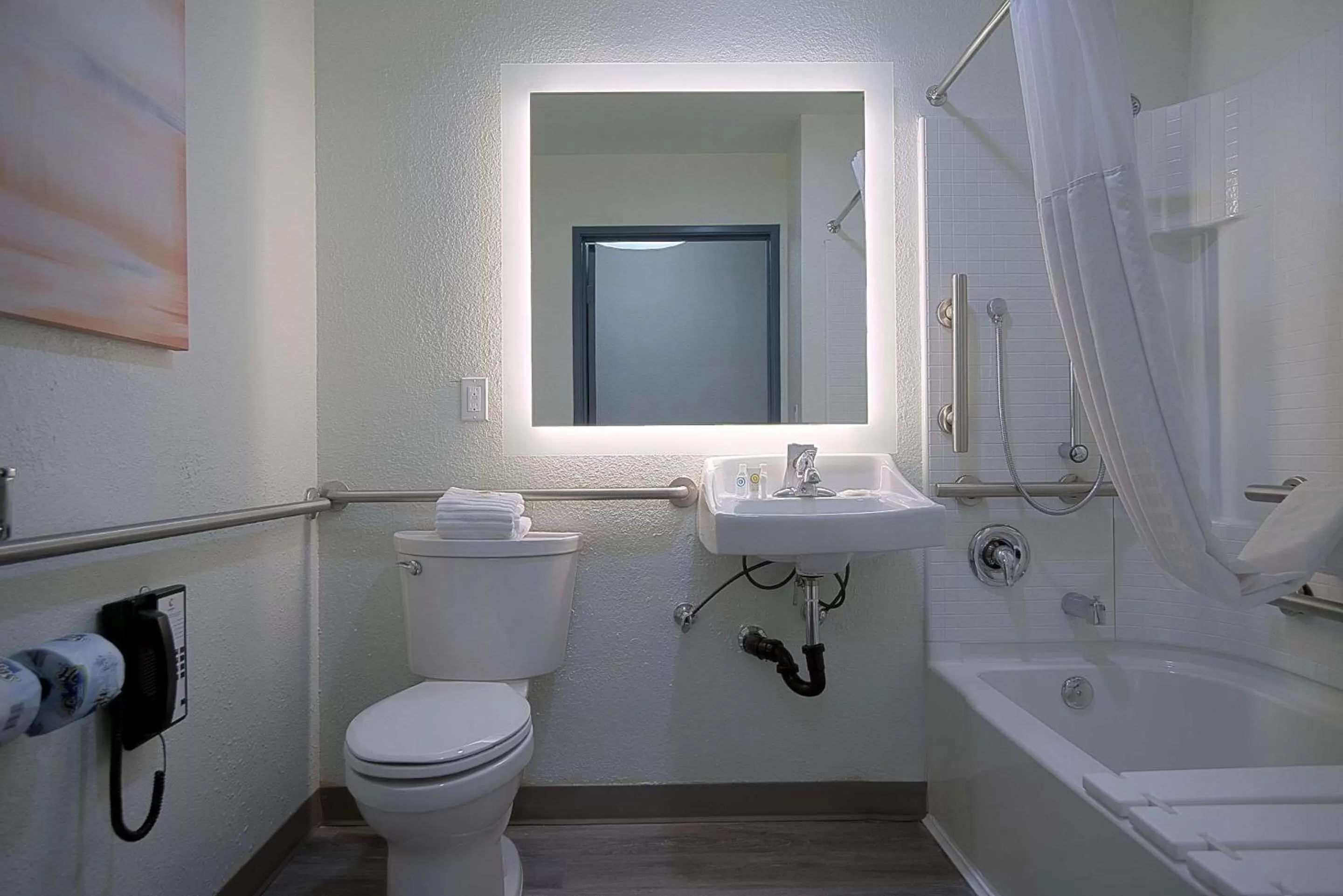 Bedroom in Comfort Inn & Suites Sierra Vista near Ft Huachuca