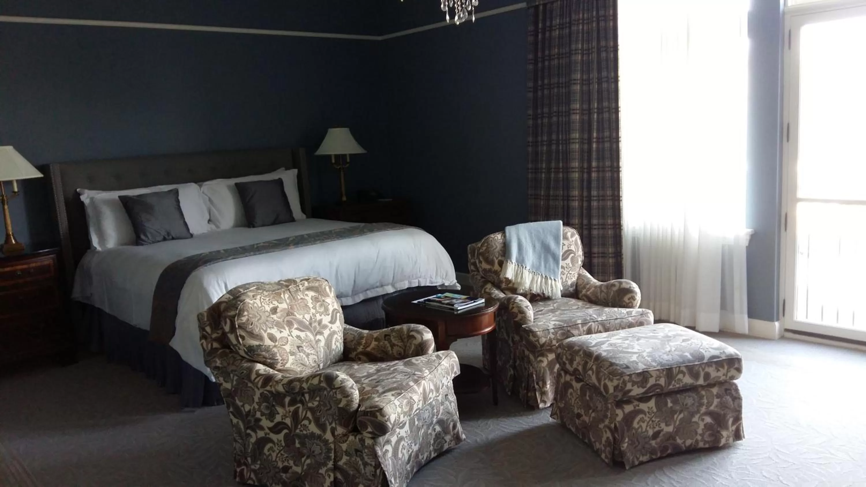 Bedroom in The Bruce Hotel