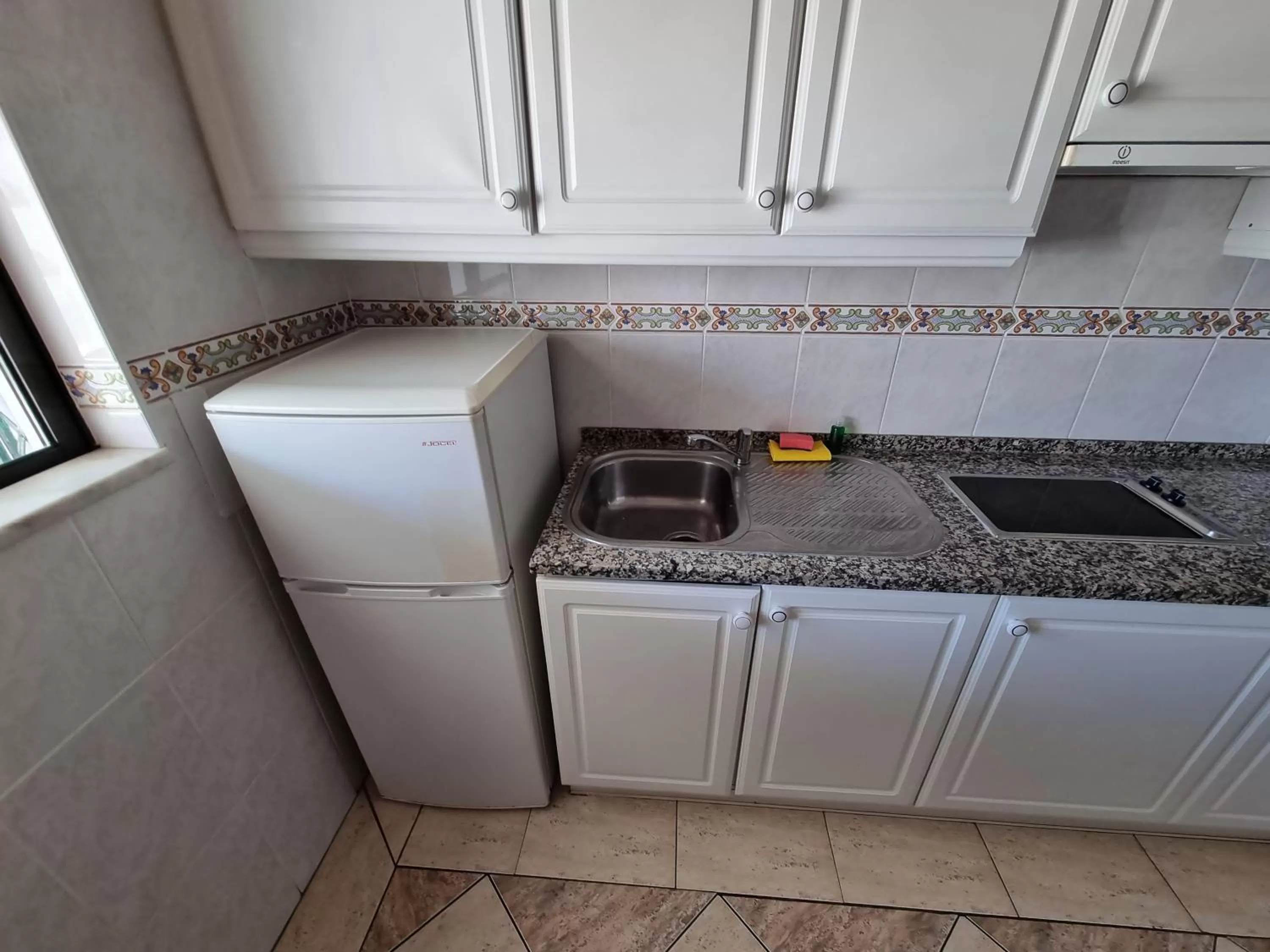 Cerro Atlantico by Umbral