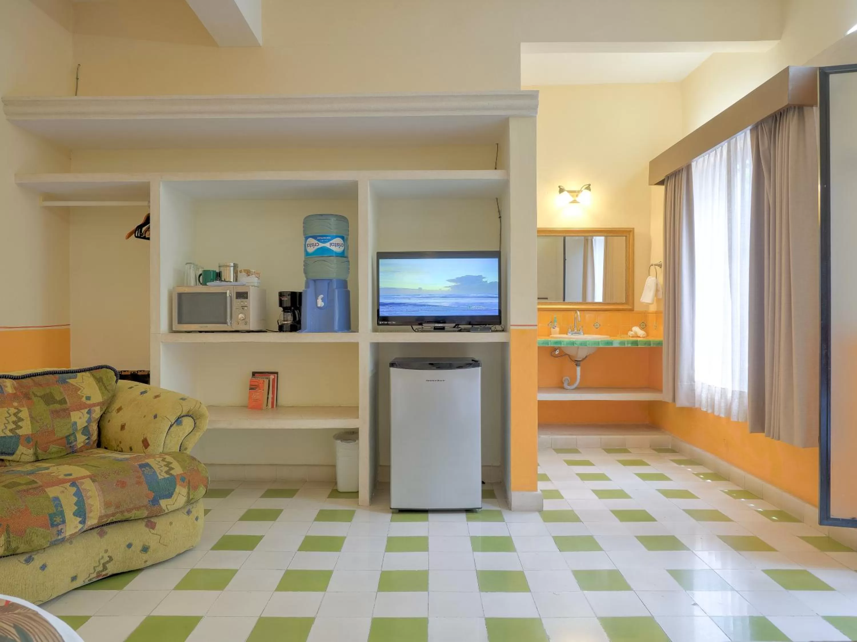 TV/Entertainment Center in Hotel Luz en Yucatan