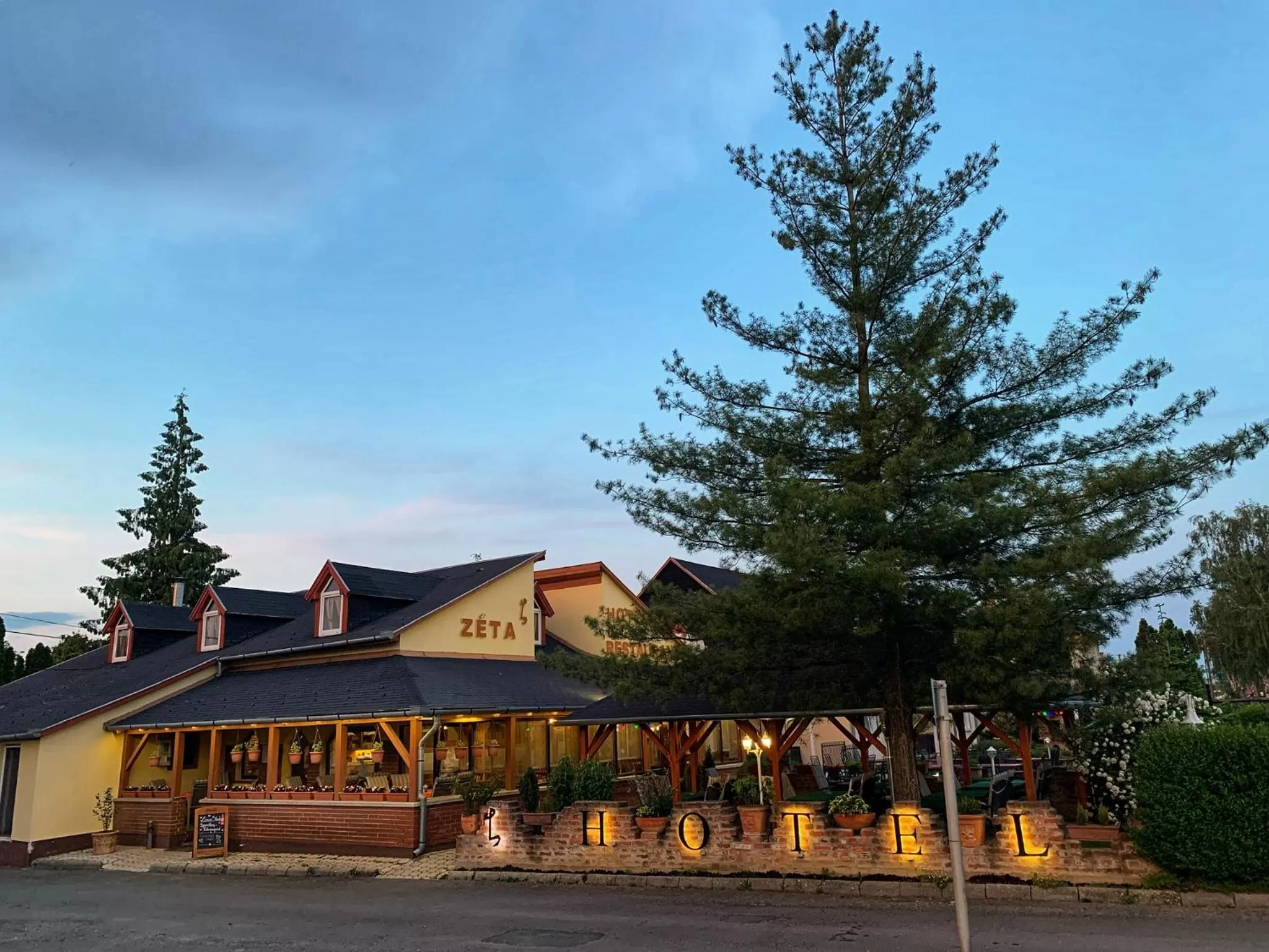 Hotel Zéta