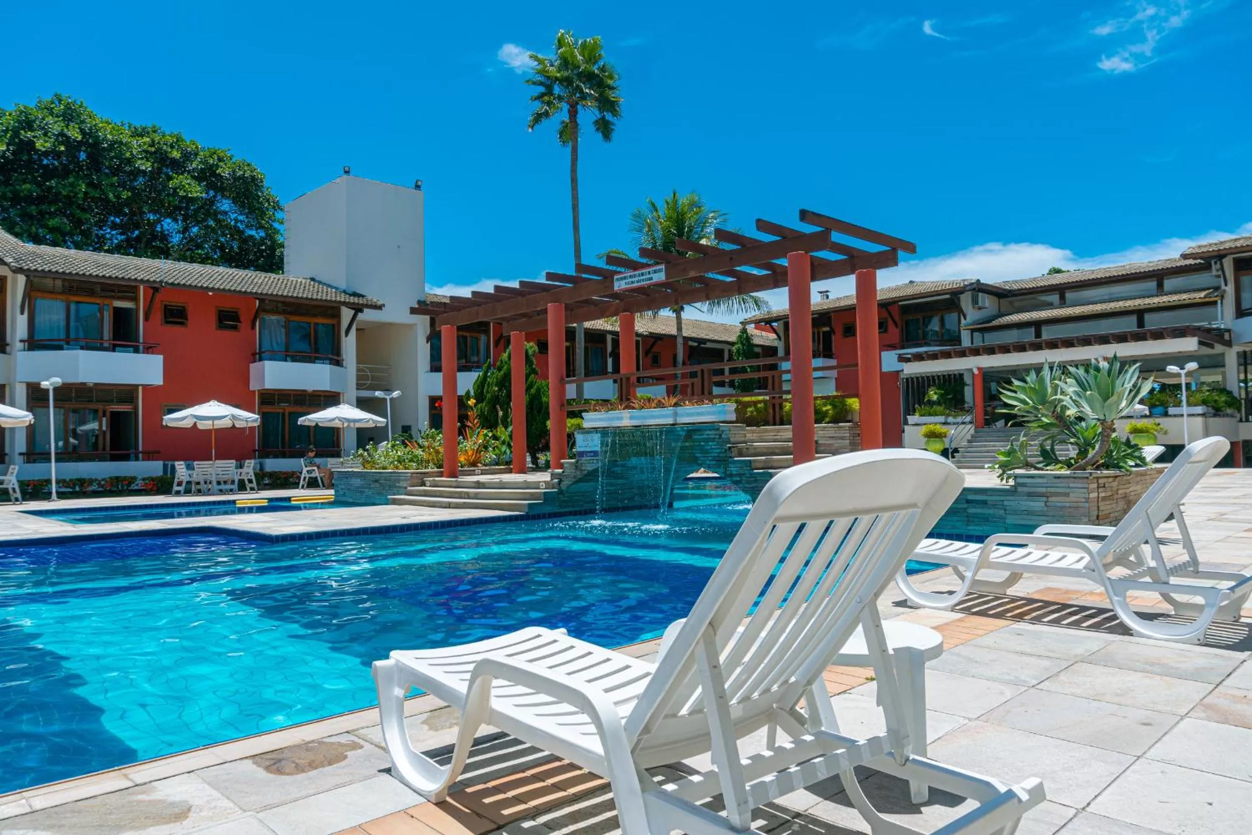 Swimming pool in Porto das Naus Praia Hotel