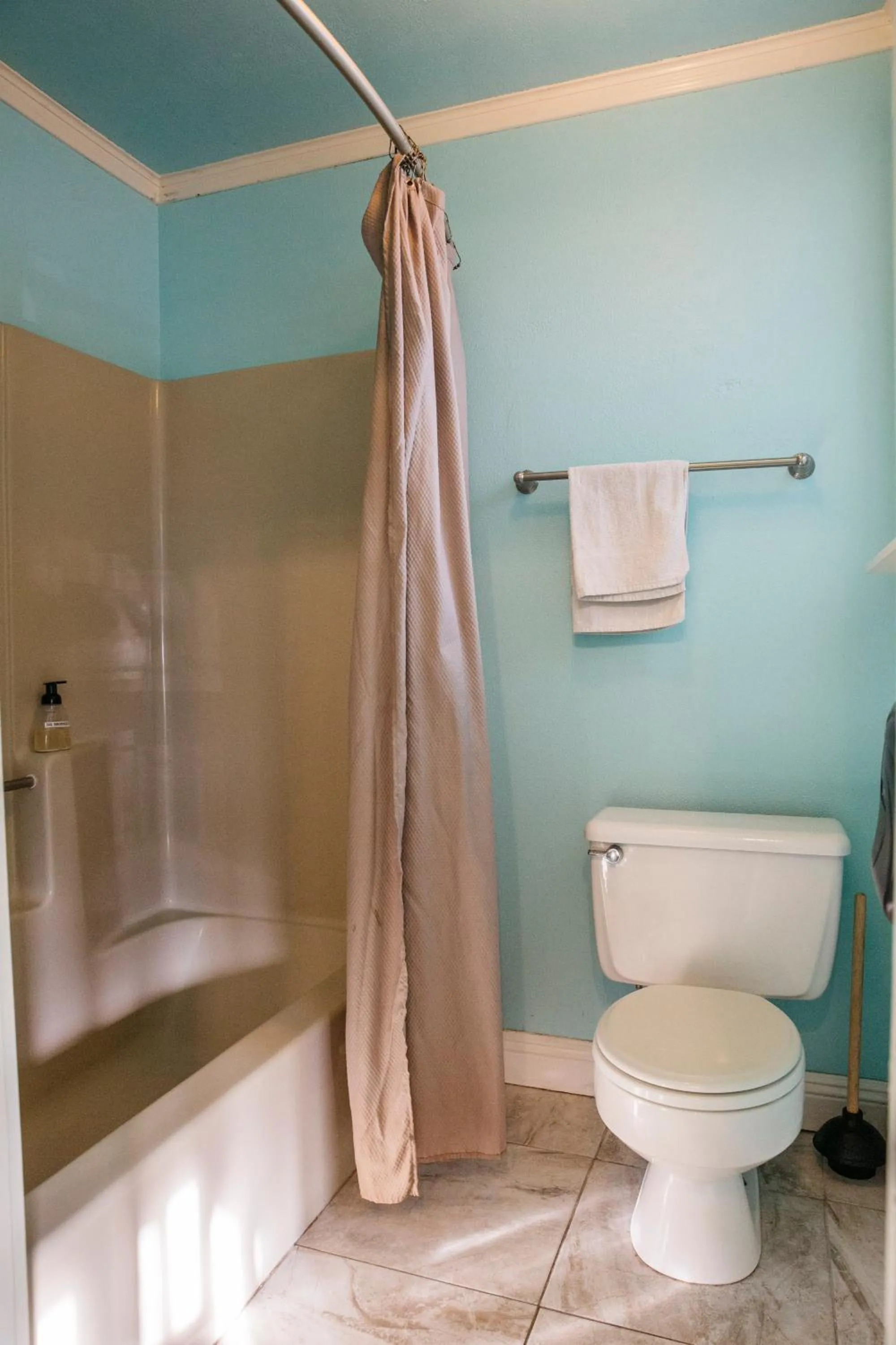 The Hostel California