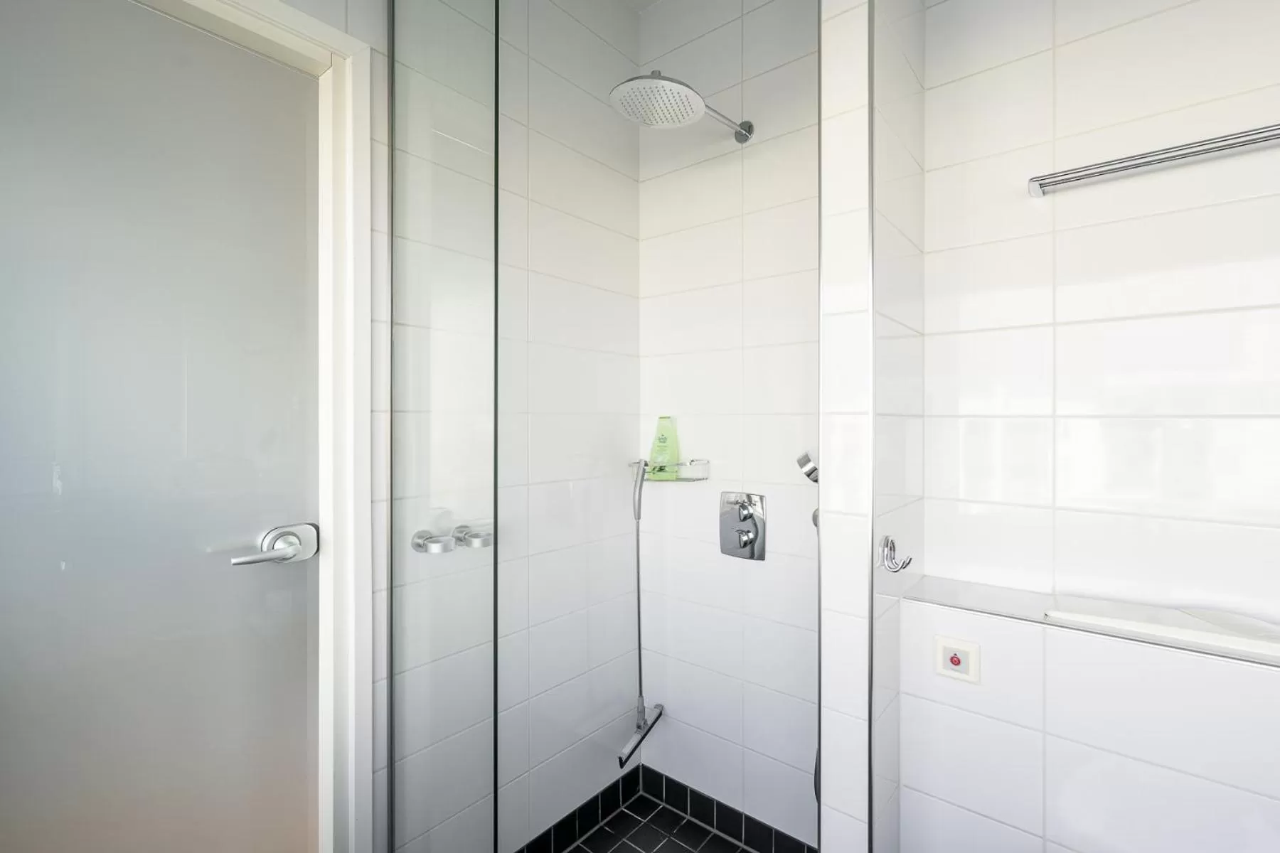 Bathroom in Hiisi Hotel Helsinki Jätkäsaari