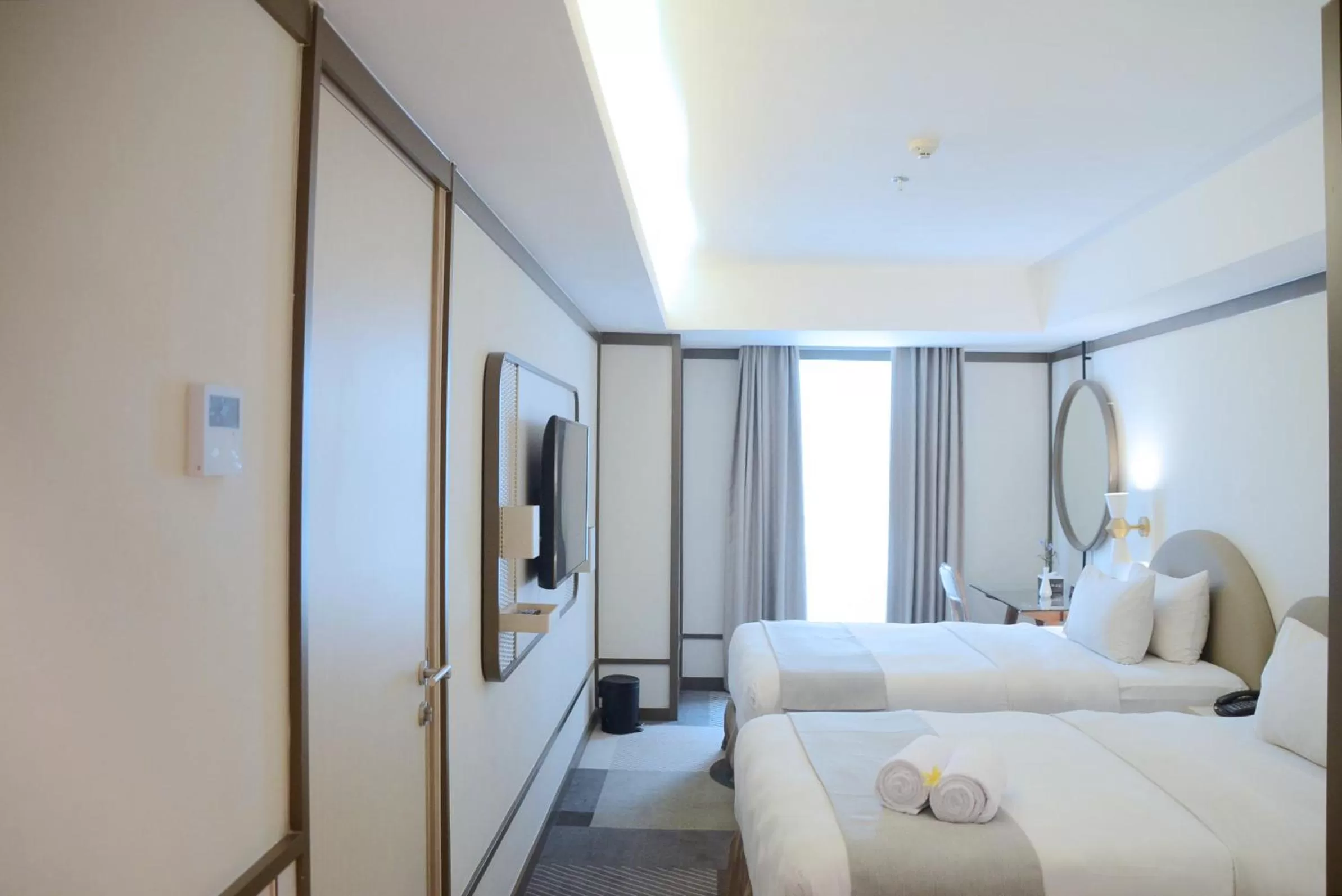 Photo of the whole room, Bed in Louis Kienne Hotel Pemuda