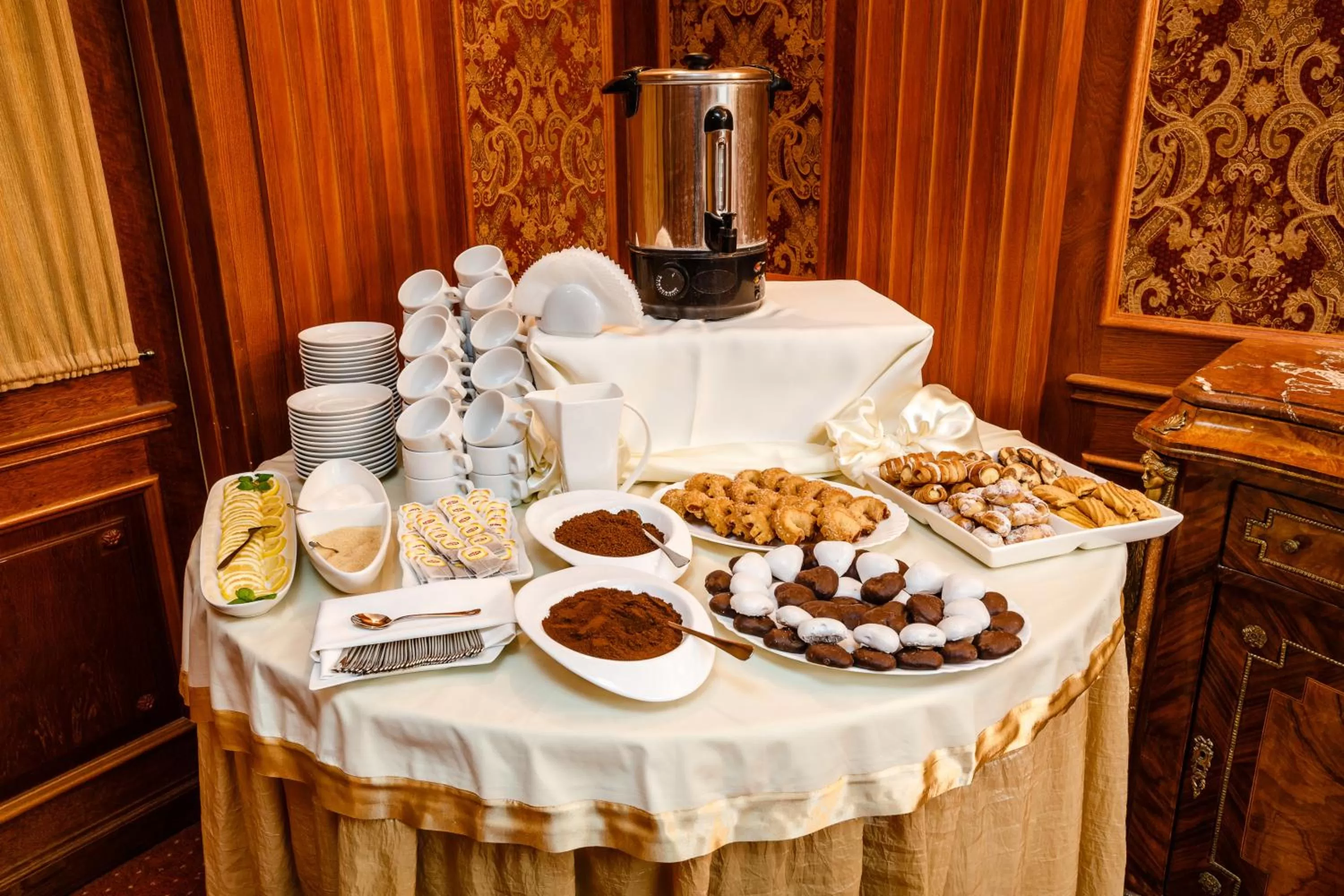 Food and drinks in Spa Hotel Gloria Przemyśl