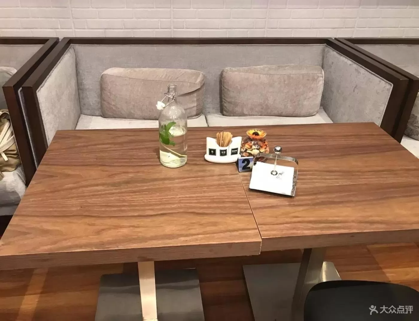 Restaurant/places to eat in Paco Hotel Gangding Metro Guangzhou