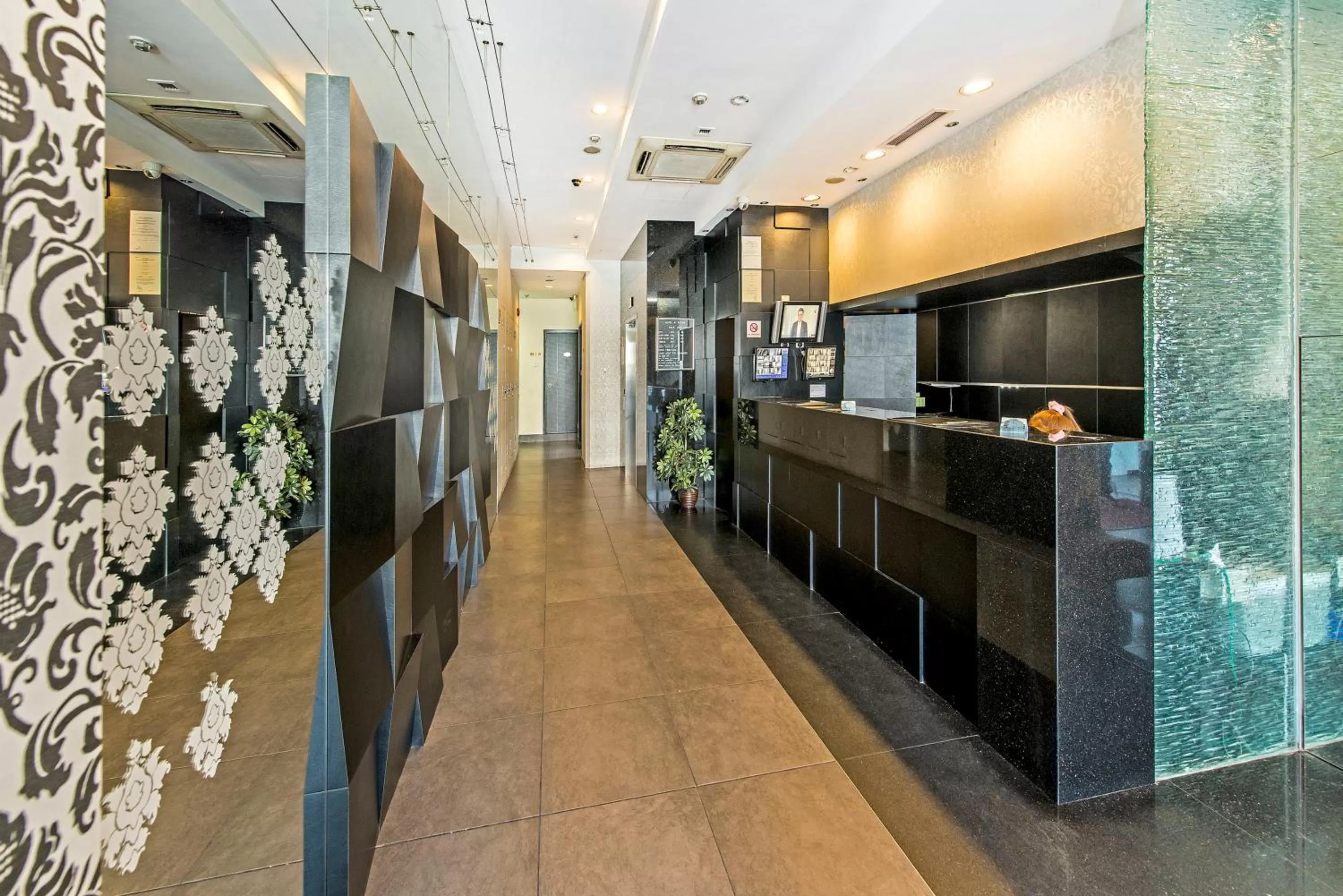 Lobby or reception in Hotel 81 Kovan
