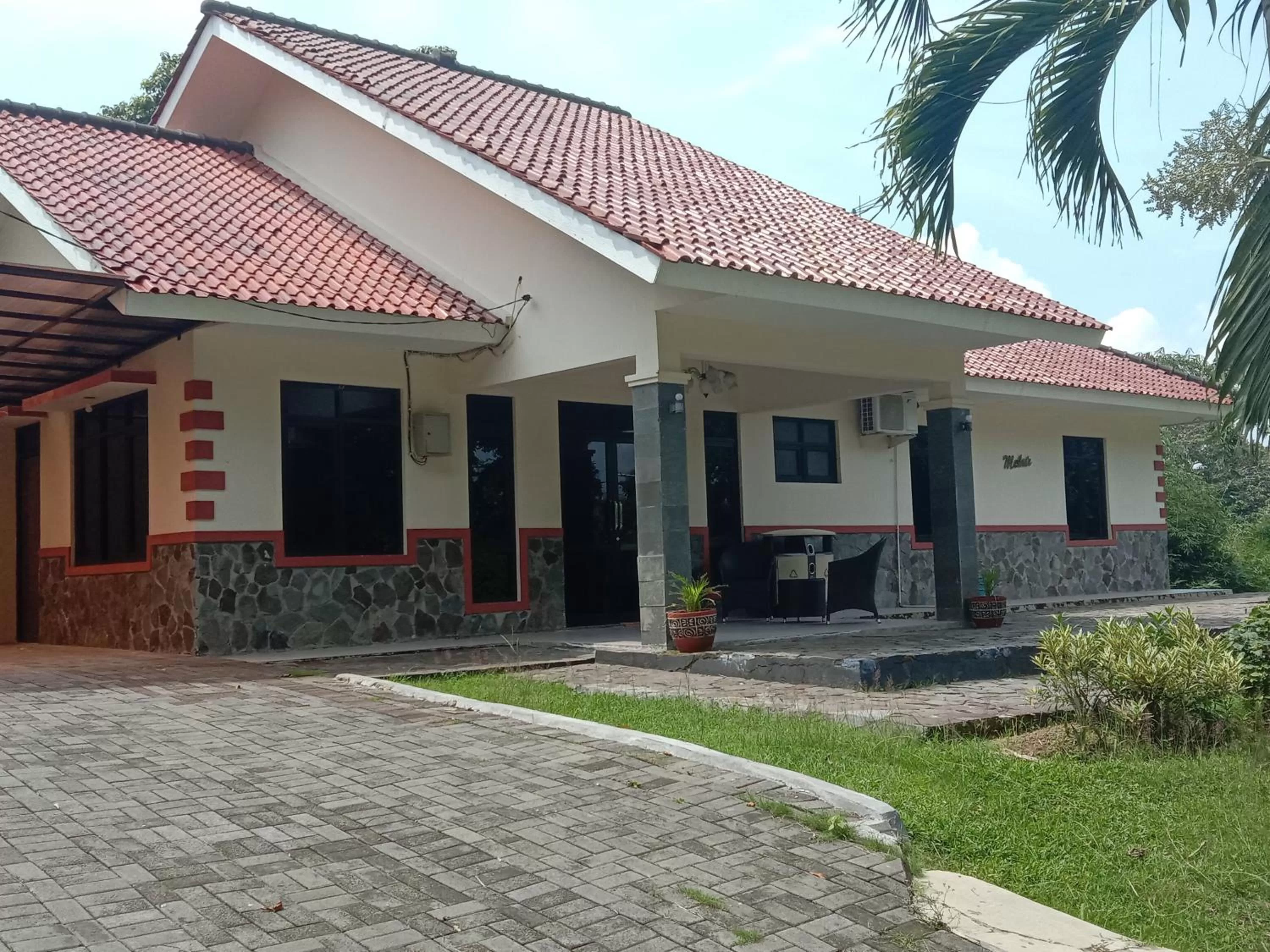 Property building in Jatiluhur Valley Resort