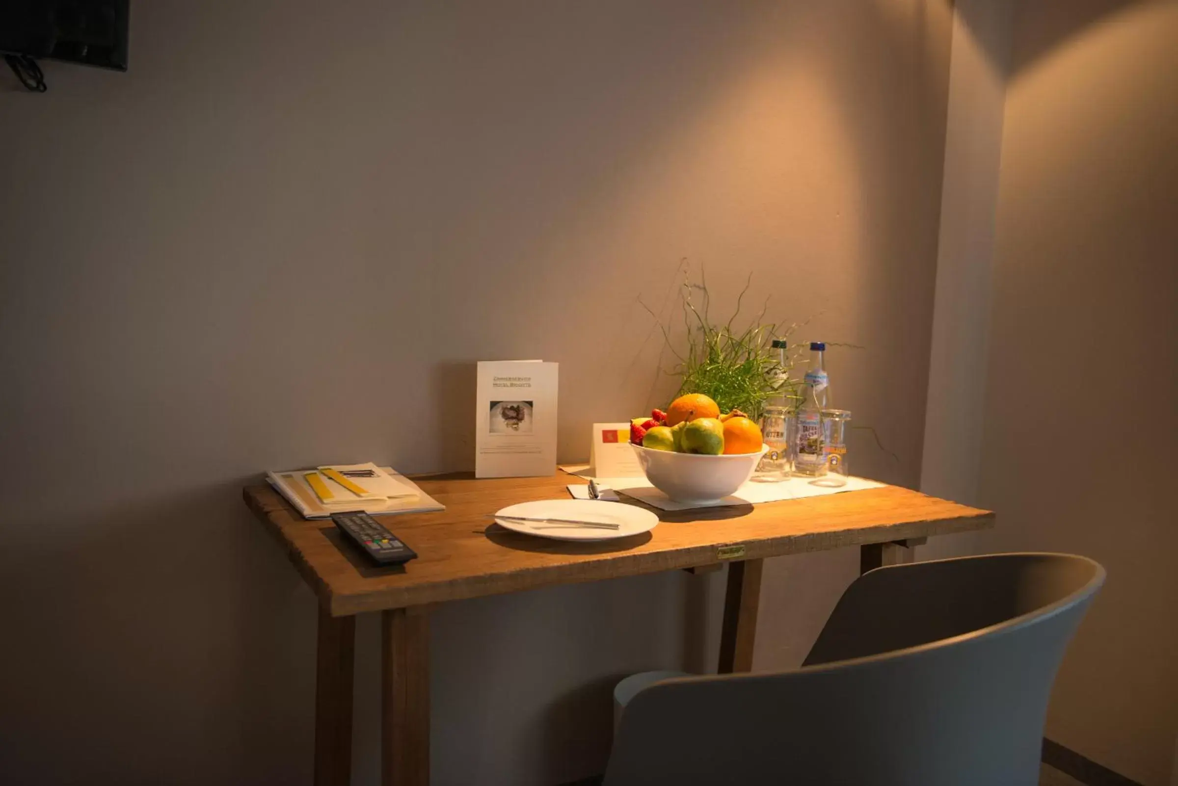 Double Room with Balcony in Hotel Restaurant Brigitte Double Room with Balcony in Hotel Restaurant Brigitte