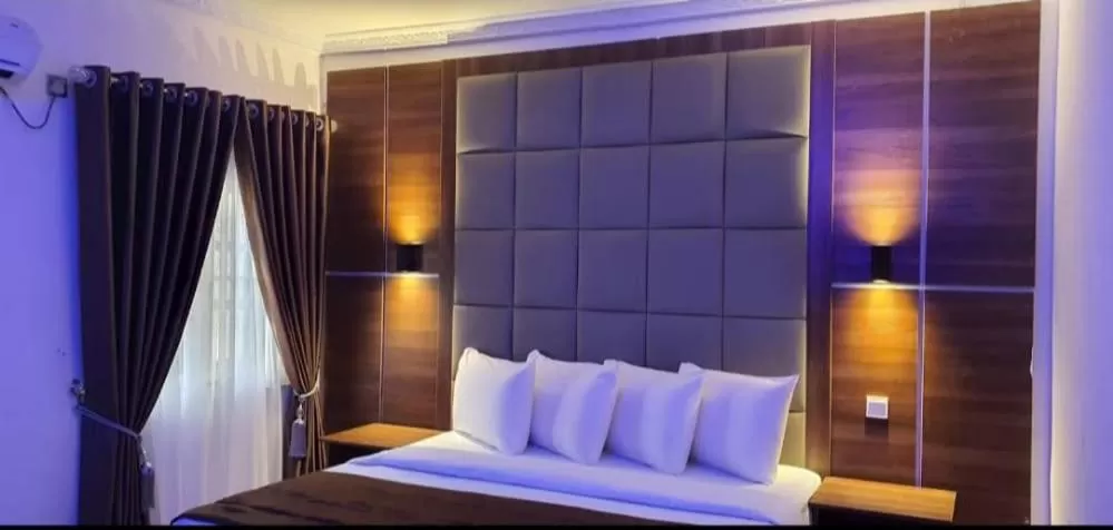 Bed in Presken Hotels @Alade Avenue
