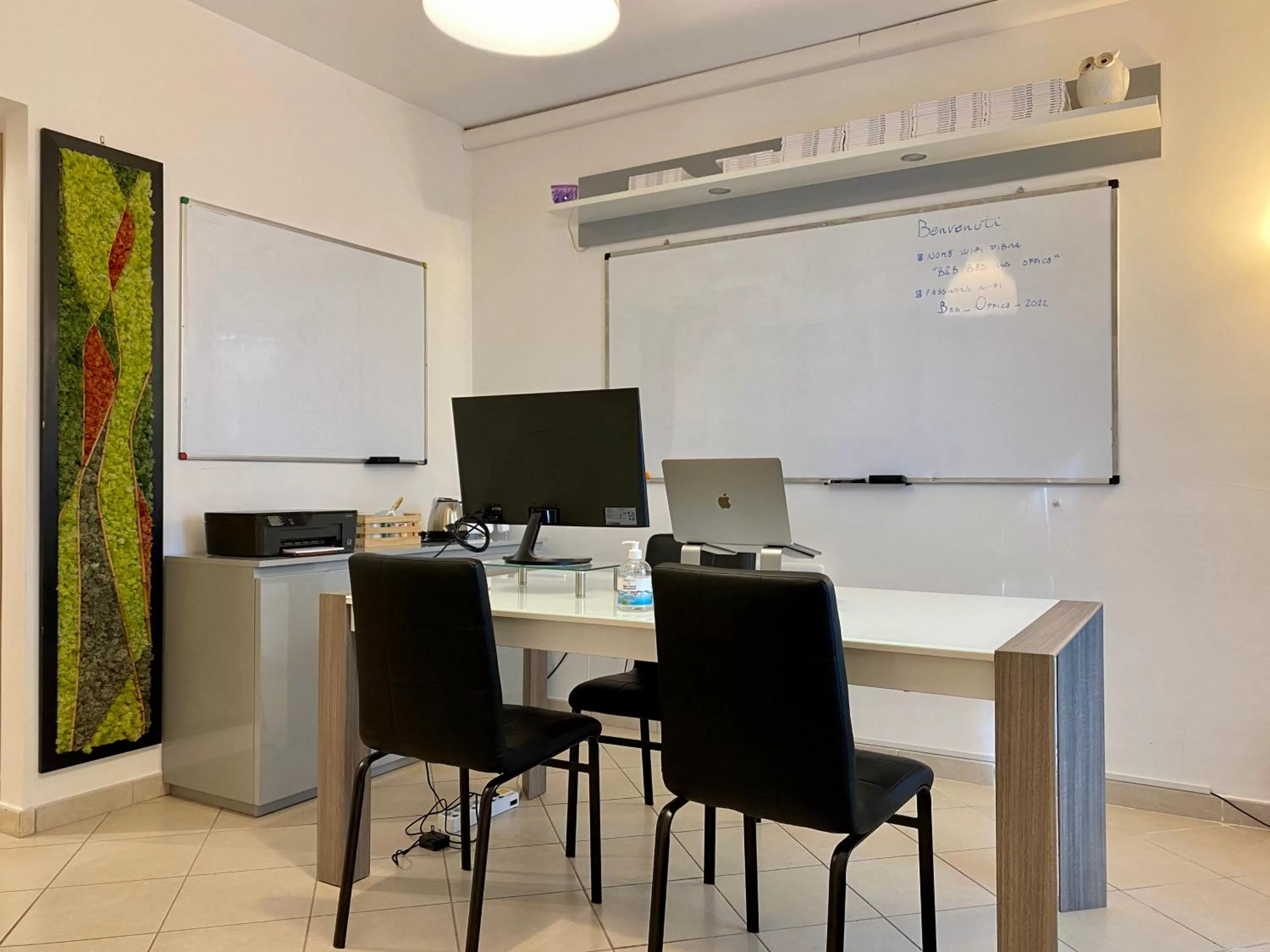 Business facilities in Bed & Office B&B