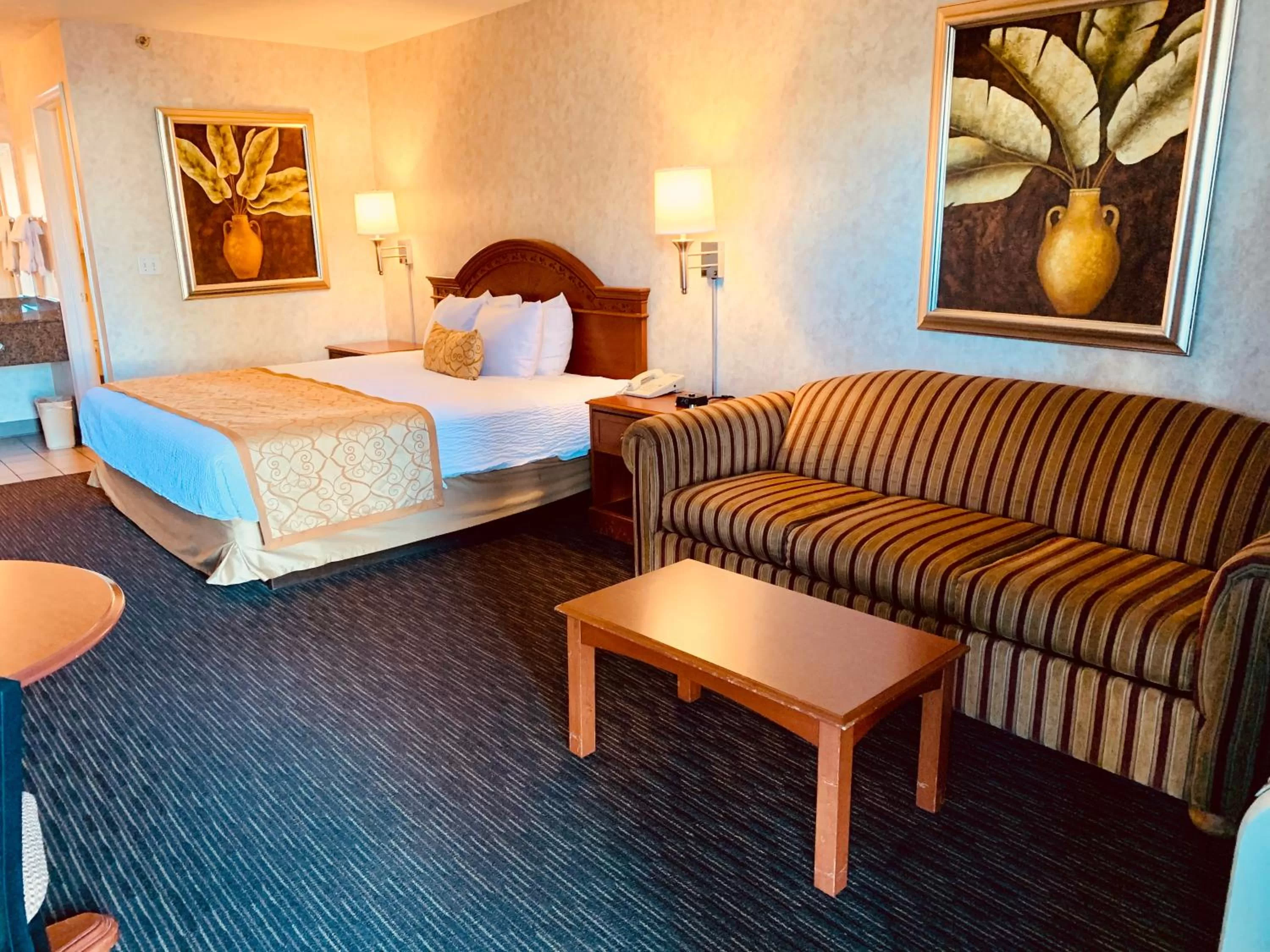 Bed in St. George Inn and Suites