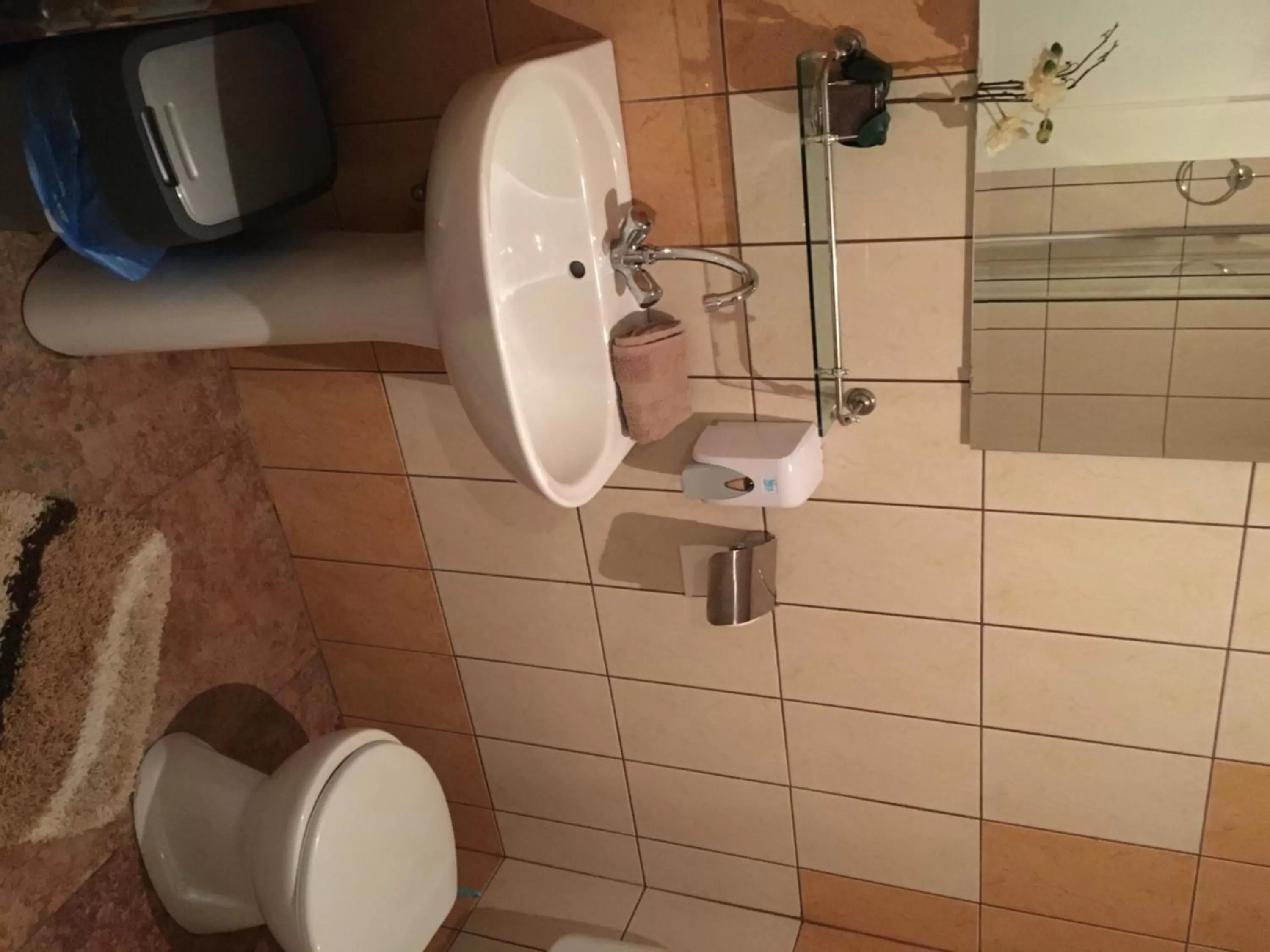 Abszolút Hotel és Panzió