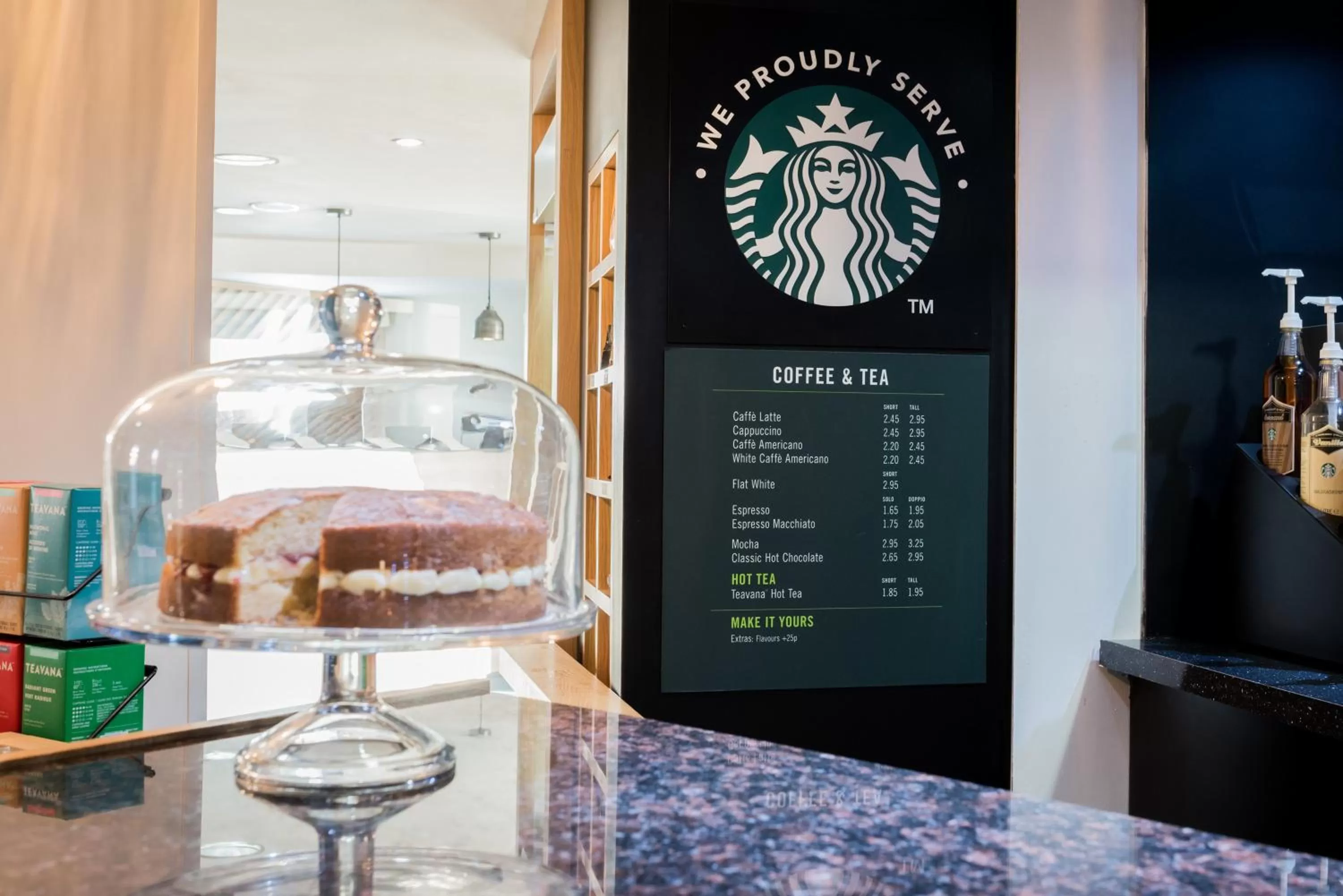 Coffee/tea facilities in Holiday Inn Manchester West by IHG