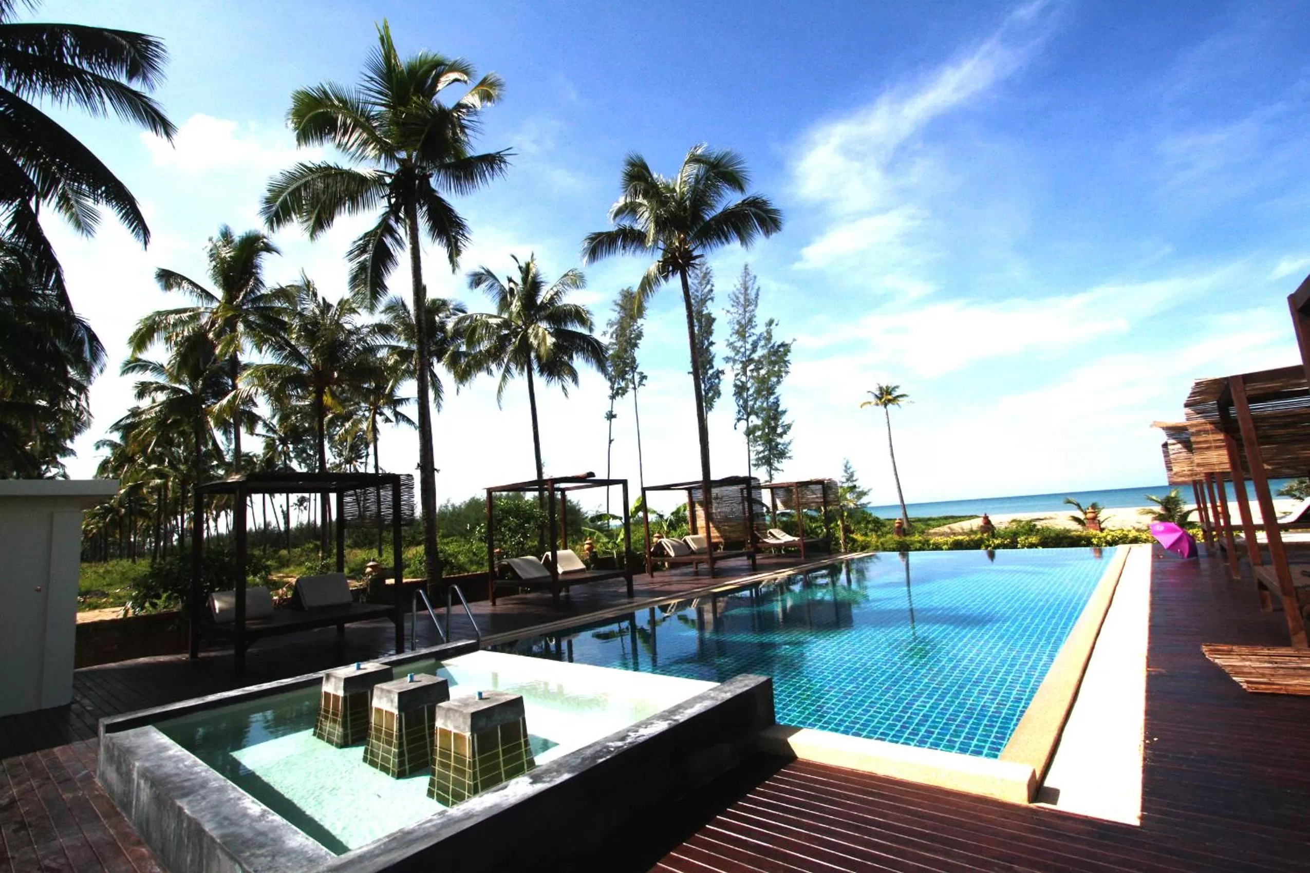 Swimming pool in Khaolak Orchid Beach Resort - SHA Extra Plus