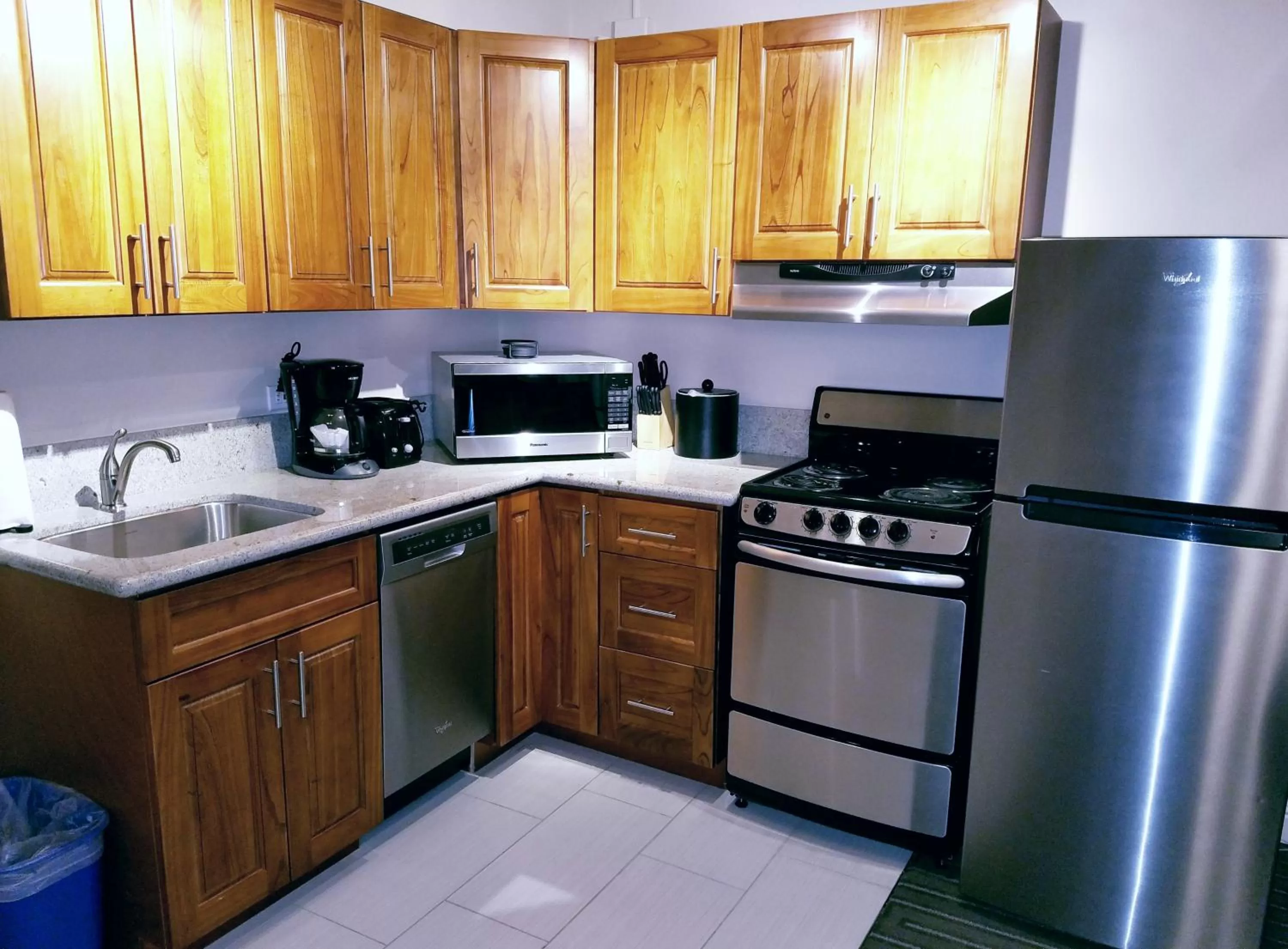 Kitchen or kitchenette, Kitchen/Kitchenette in Imperial Hawaii Resort