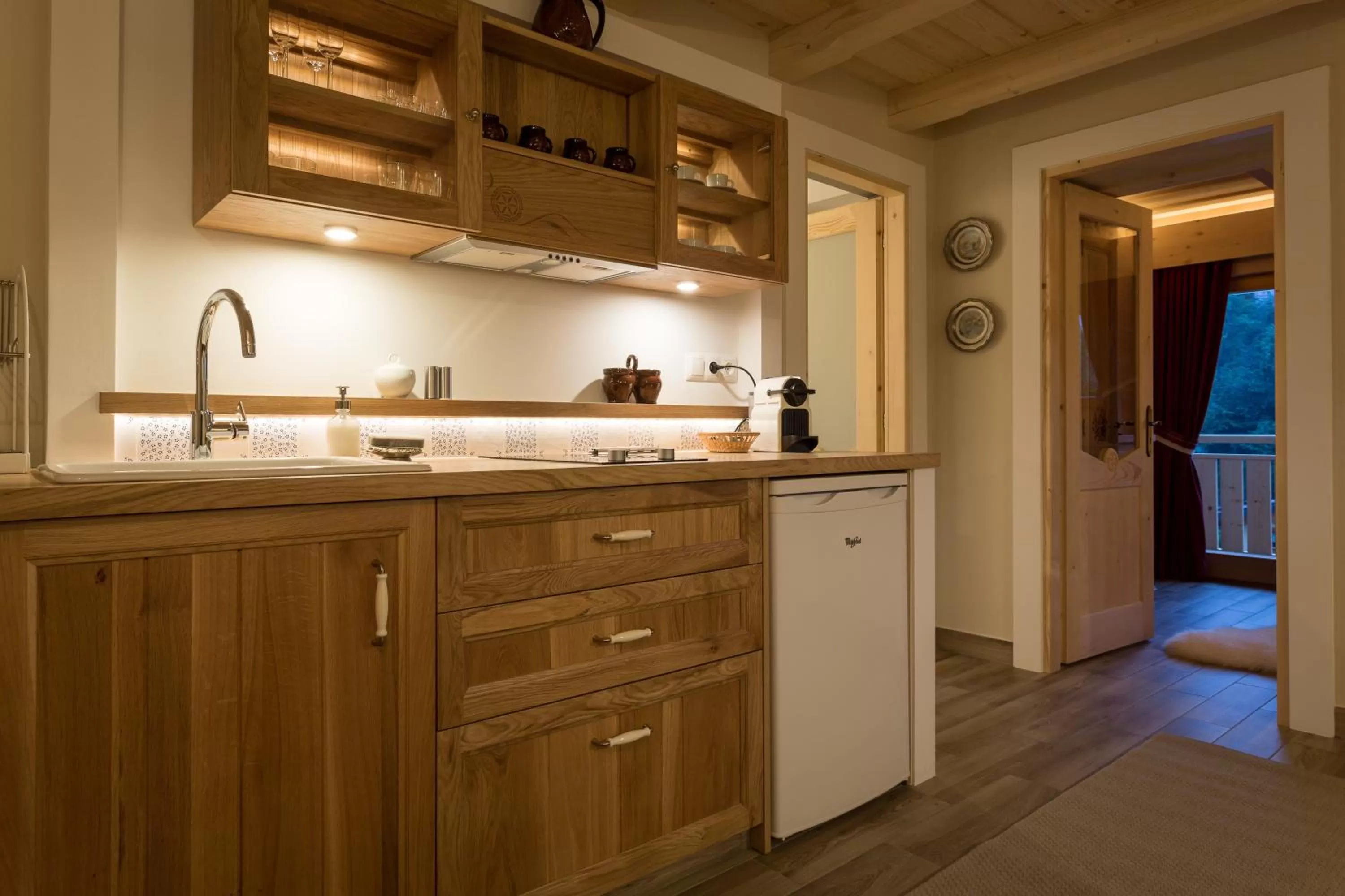 Kitchen or kitchenette in Aparthotel Bambi