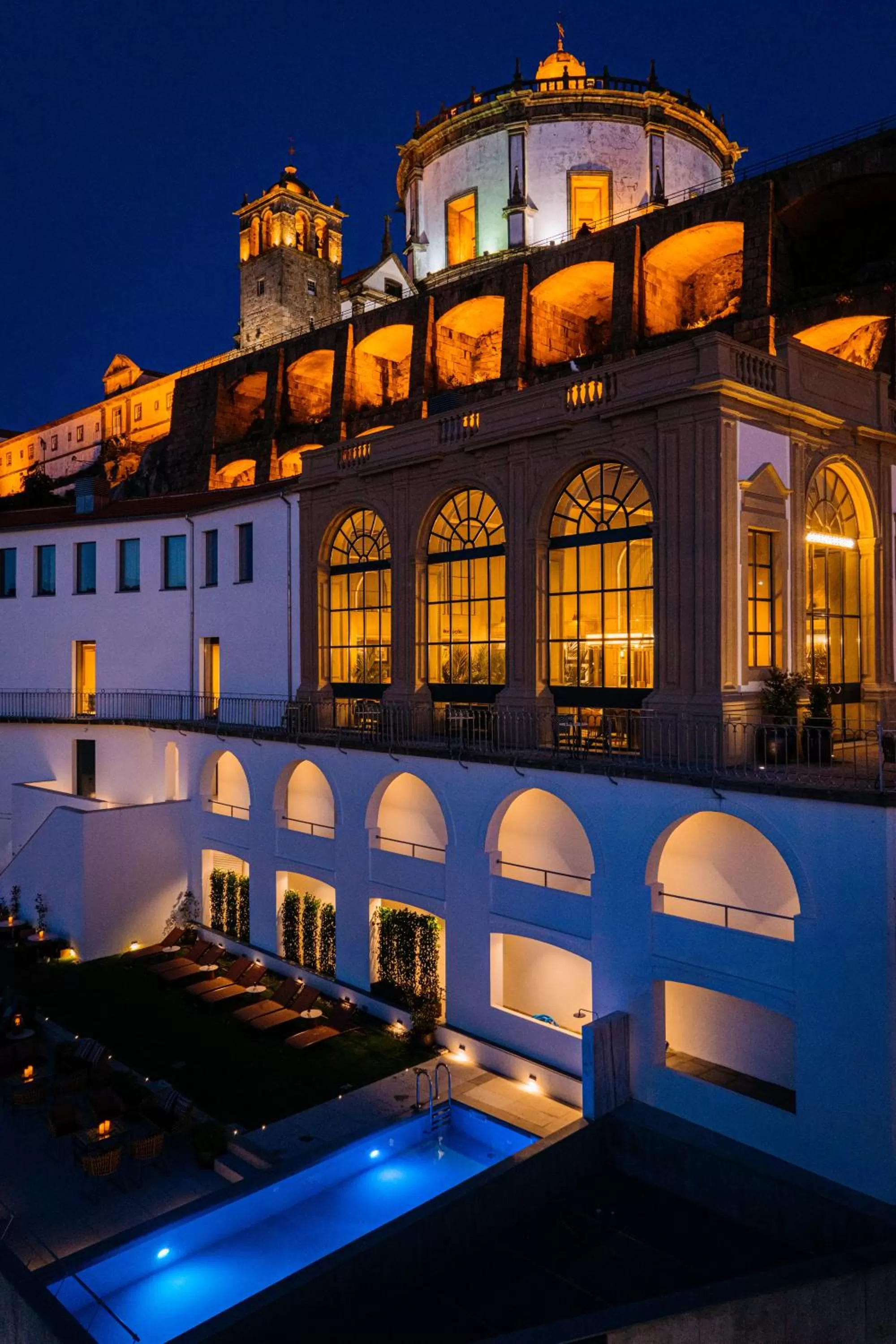 Property building in Vincci Ponte de Ferro