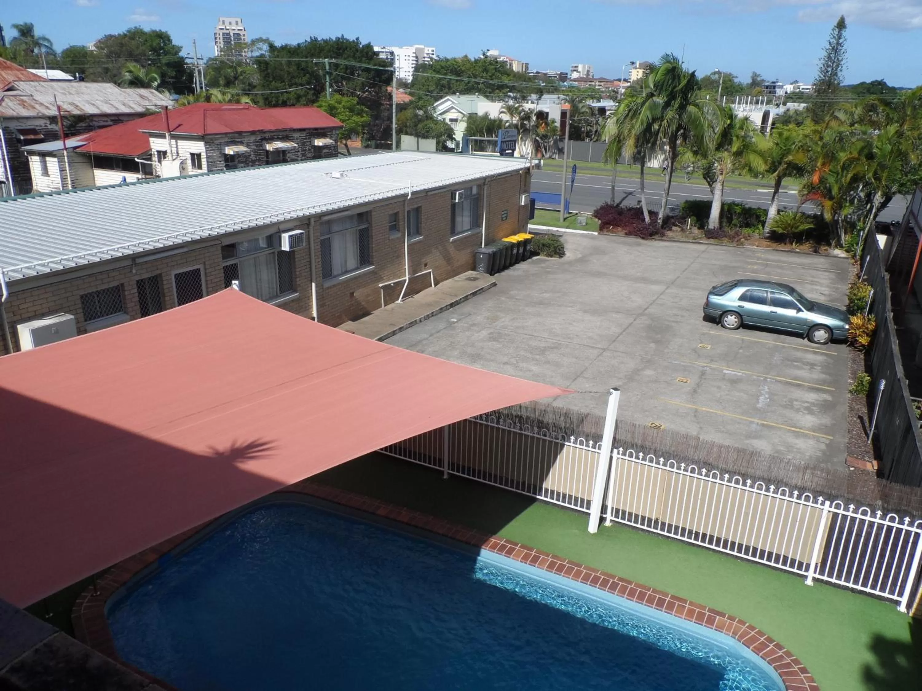 Day in Paramount Motel