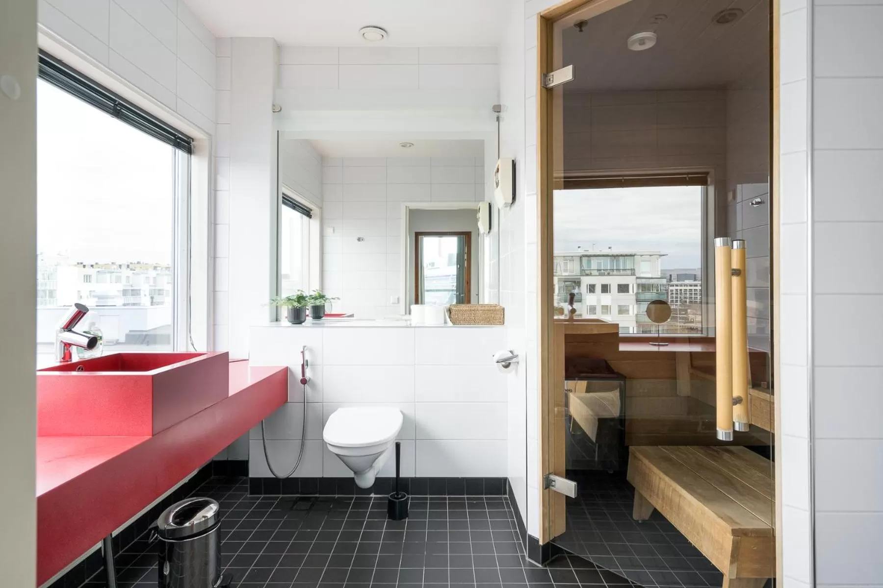 Bathroom in Hiisi Hotel Helsinki Jätkäsaari