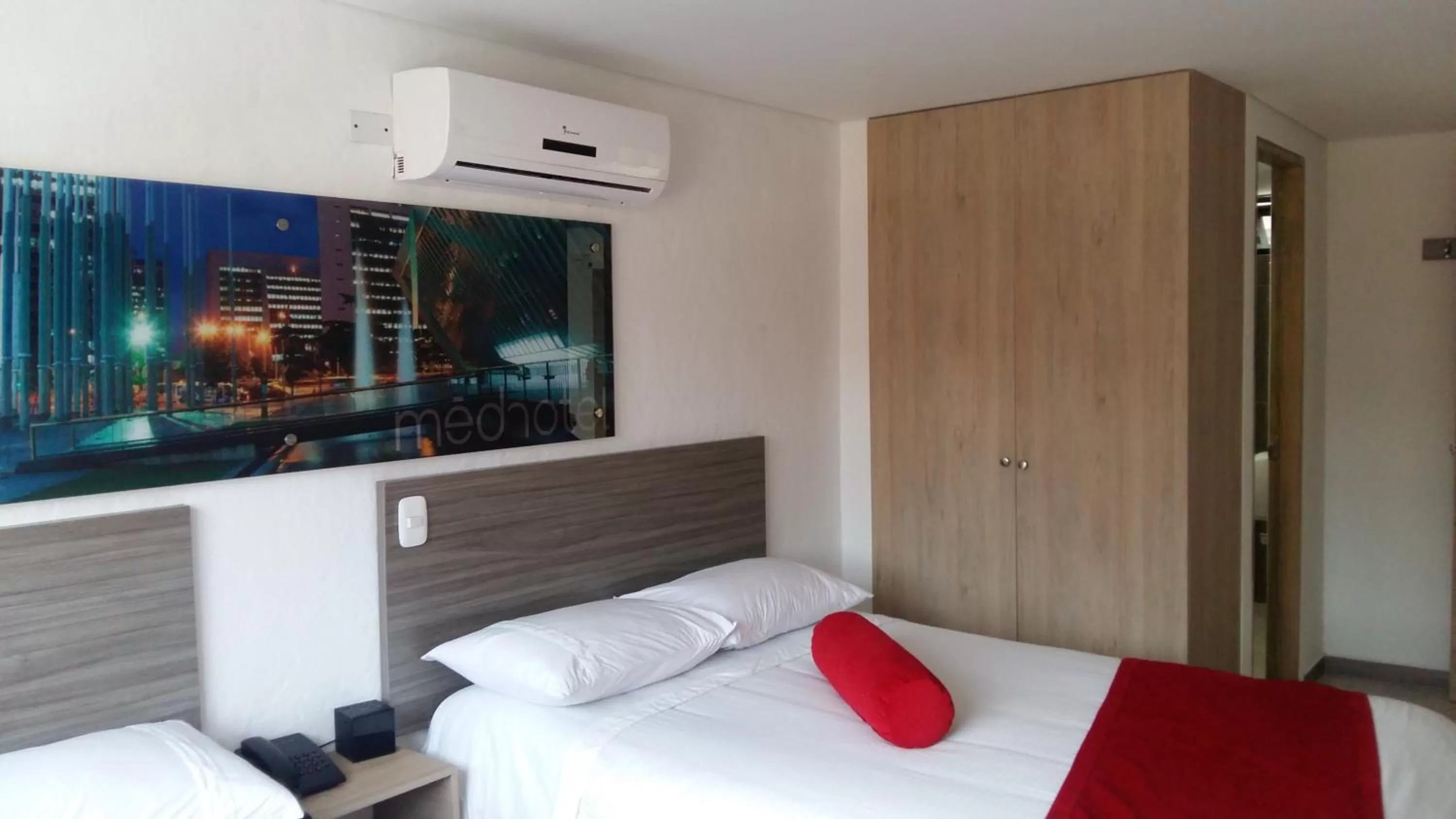 Bedroom, Bed in Hotel Med 70