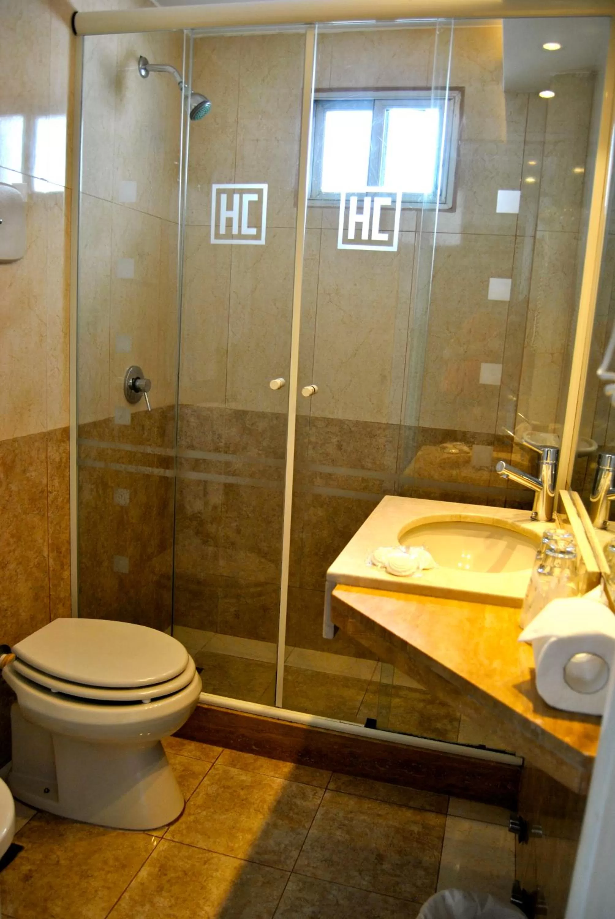 Bathroom in Hotel Castilla