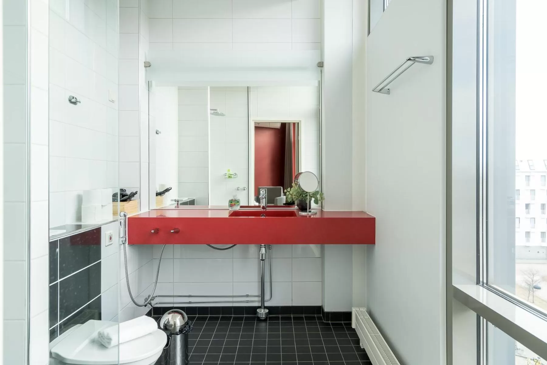 Bathroom in Hiisi Hotel Helsinki Jätkäsaari