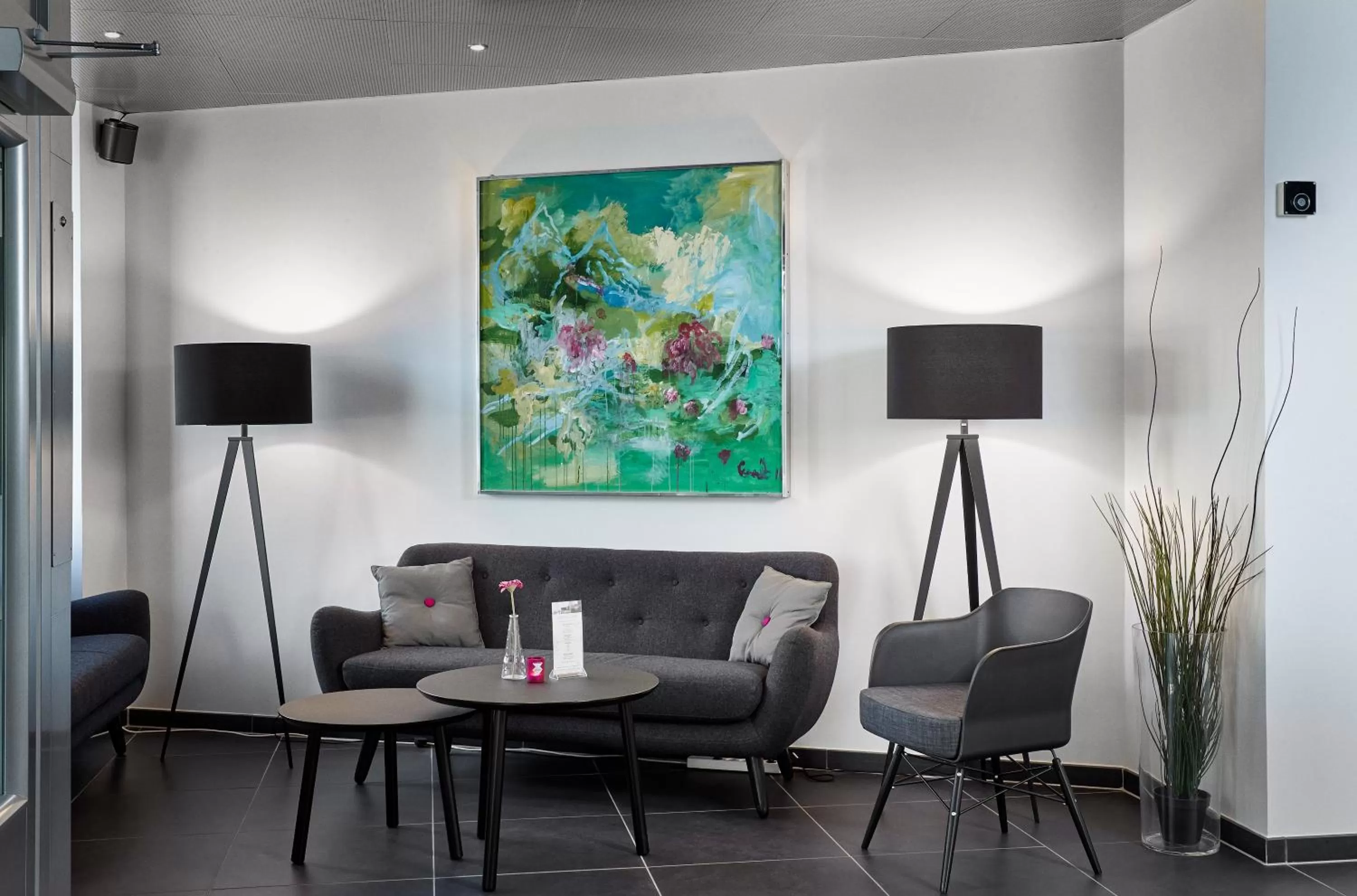 Lobby or reception in Hotel Cabinn Vejle