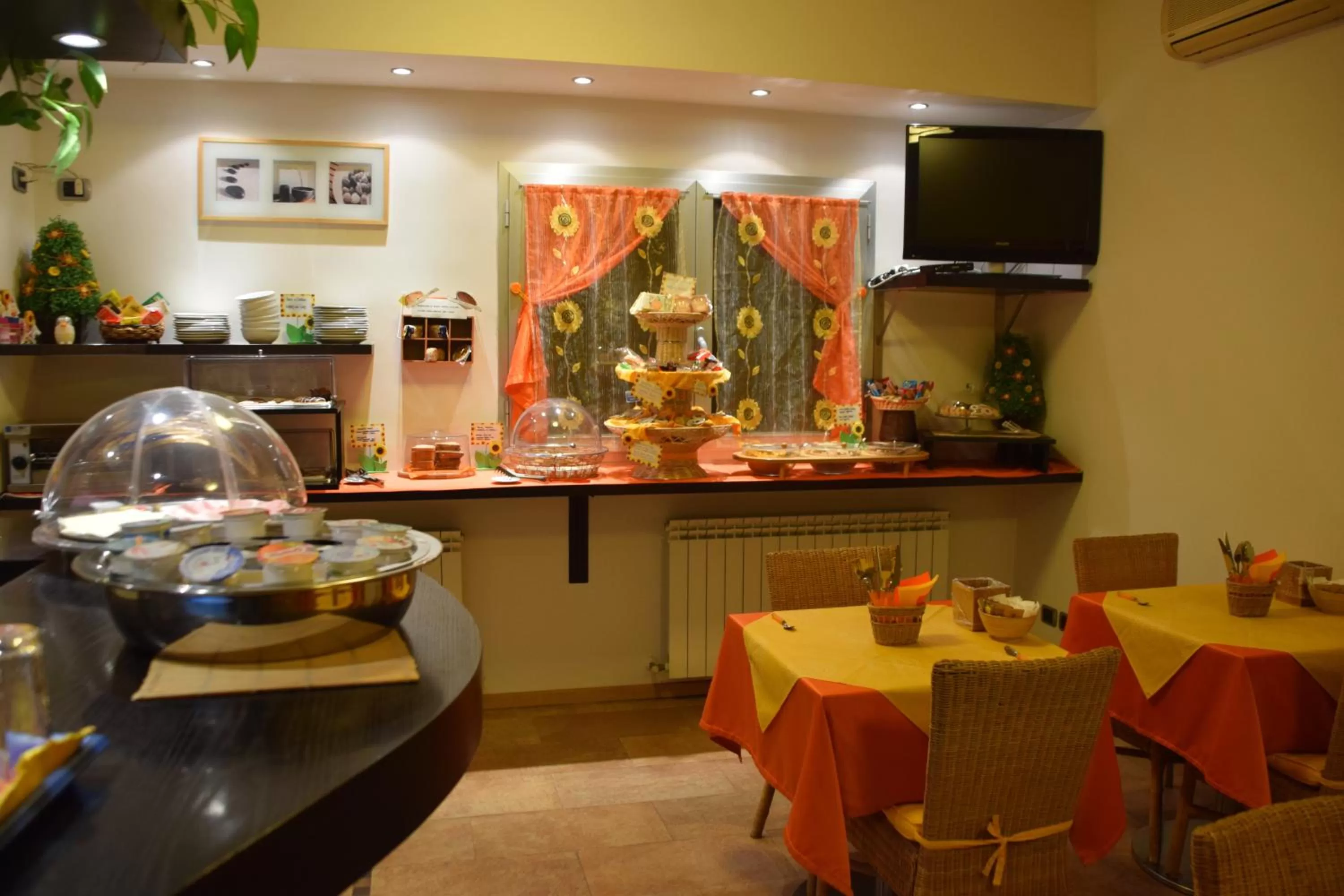 Restaurant/places to eat in Hotel I Cedri